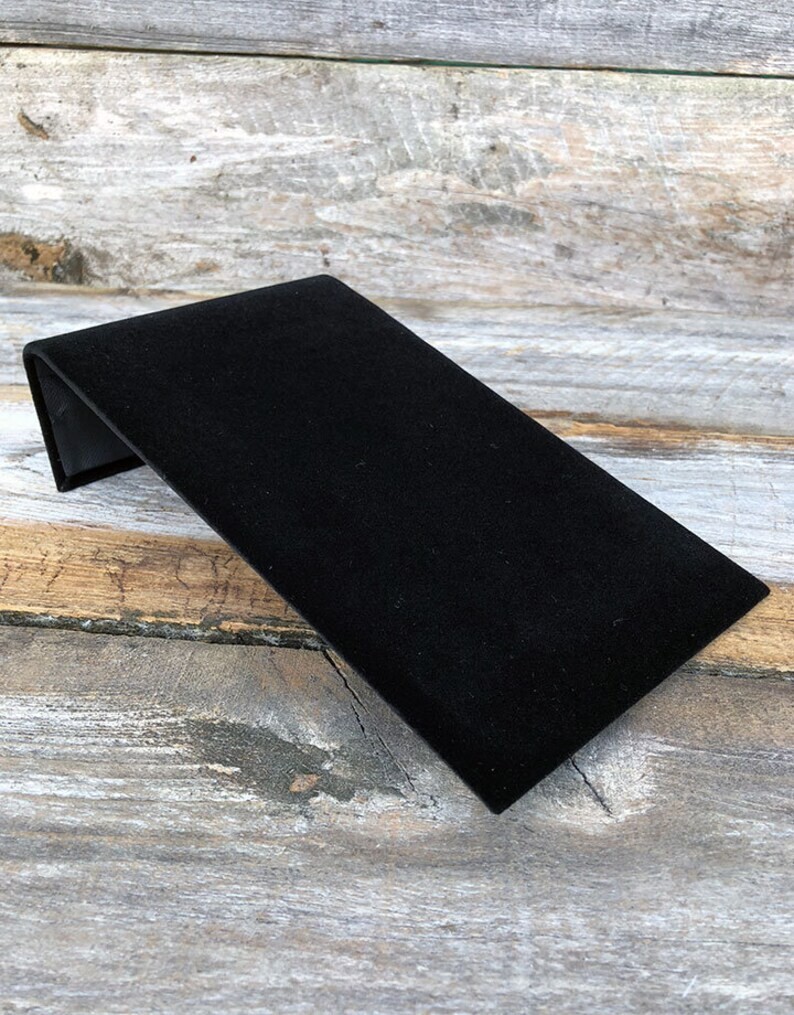 Jewelry Necklace Ramp BLACK VELVET Display Fixtuxe Holder 8 Inch x 4-3/4 Inch