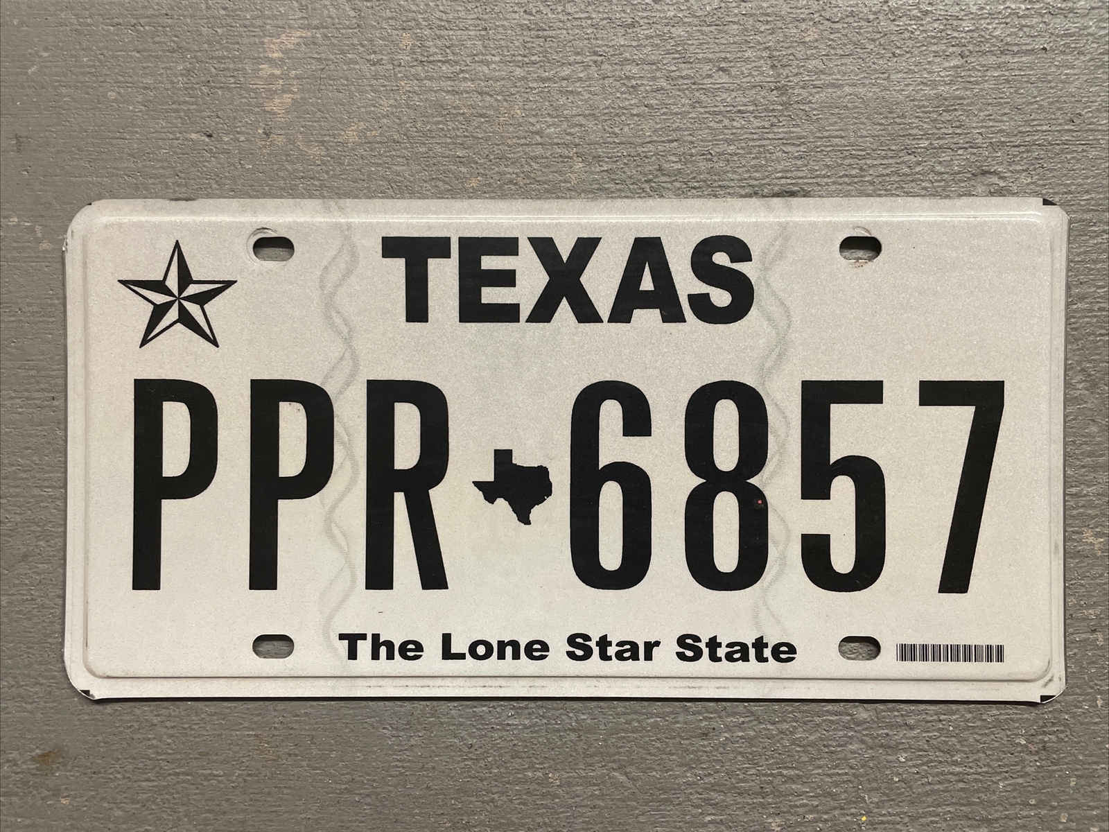 EXPIRED TEXAS LICENSE PLATE THE LONE STAR STATE RANDOM LETTERS- NUMBERS NICE!!