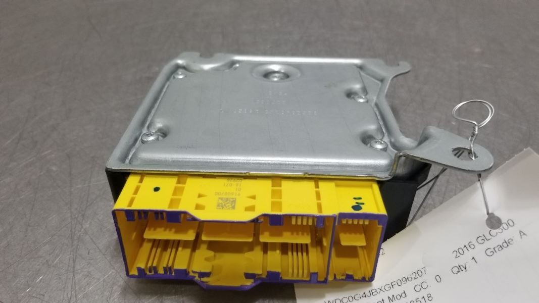 16 2016 MERCEDES GLC300 SRS RESTRAINT CONTROL MODULE 2059008518