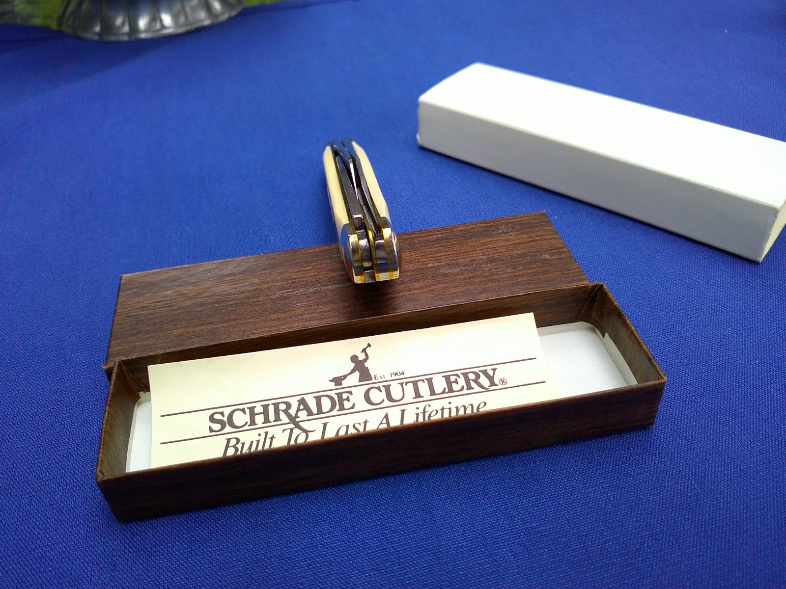 Vintage Schrade Scrimshaw SC505 3 Blade Pocket Knife New in Box Two Ducks Mint