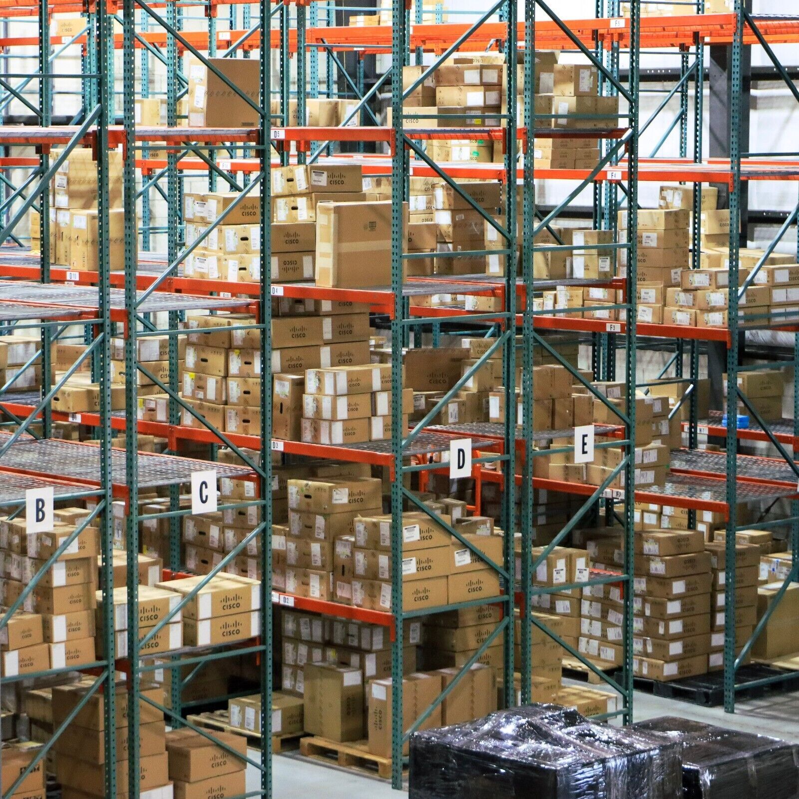 Cisco STACK-T3-1M Type 3 Stacking Cable for Catalyst 9300 New Sealed