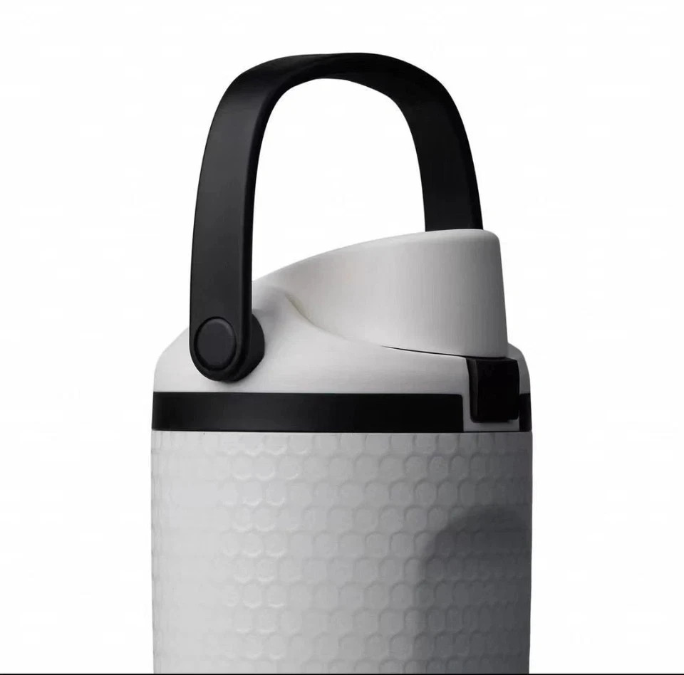 Limited Edition New Owala Fairways for Days FreeSip Sway Golf Water Bottle 30oz