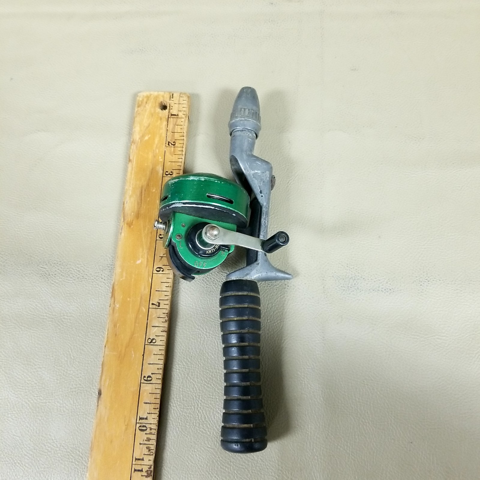 Johnson Century Model 100A Vintage Spincast Reel Handle