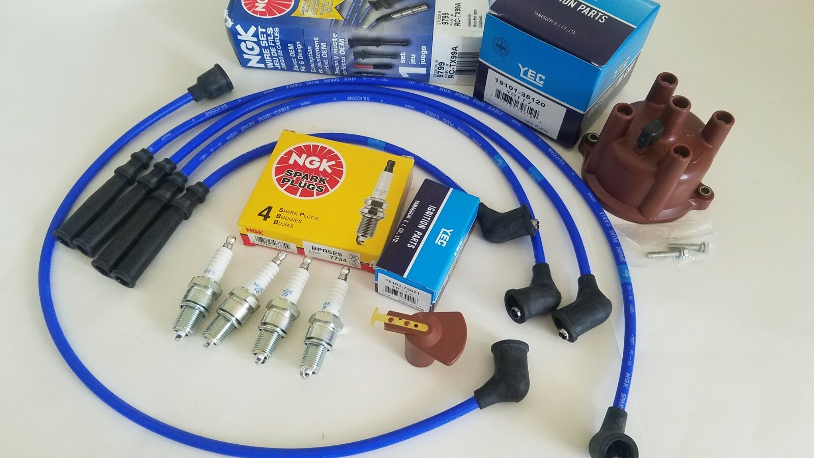 Toyota 22R RE Pickup & 4-Runner 84-92 NGK Spark Plugs & Wires - YEC Cap & Rotor