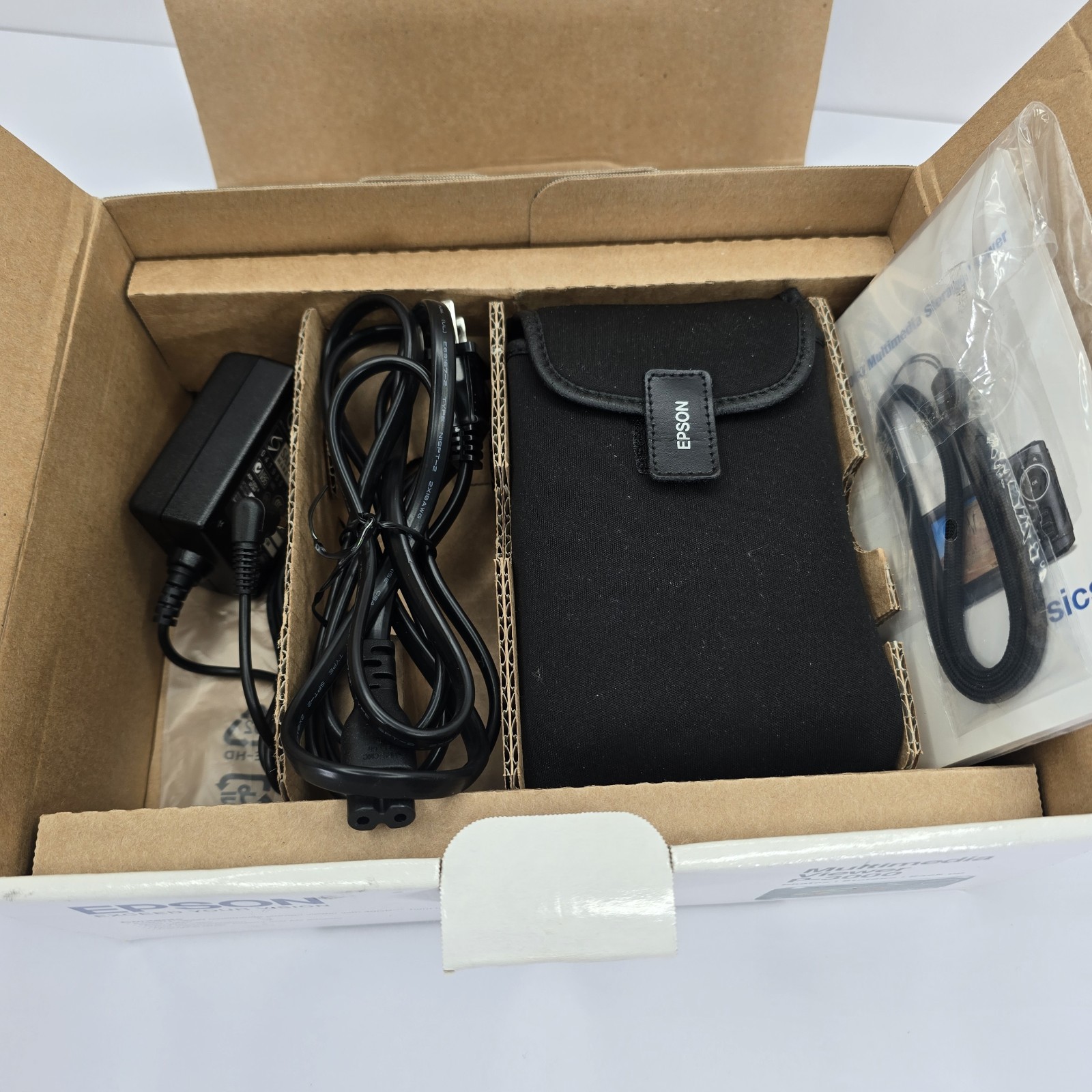 Epson P-3000 Multimedia Storage 4" Display Viewer w/ Charger & Case Tested Works