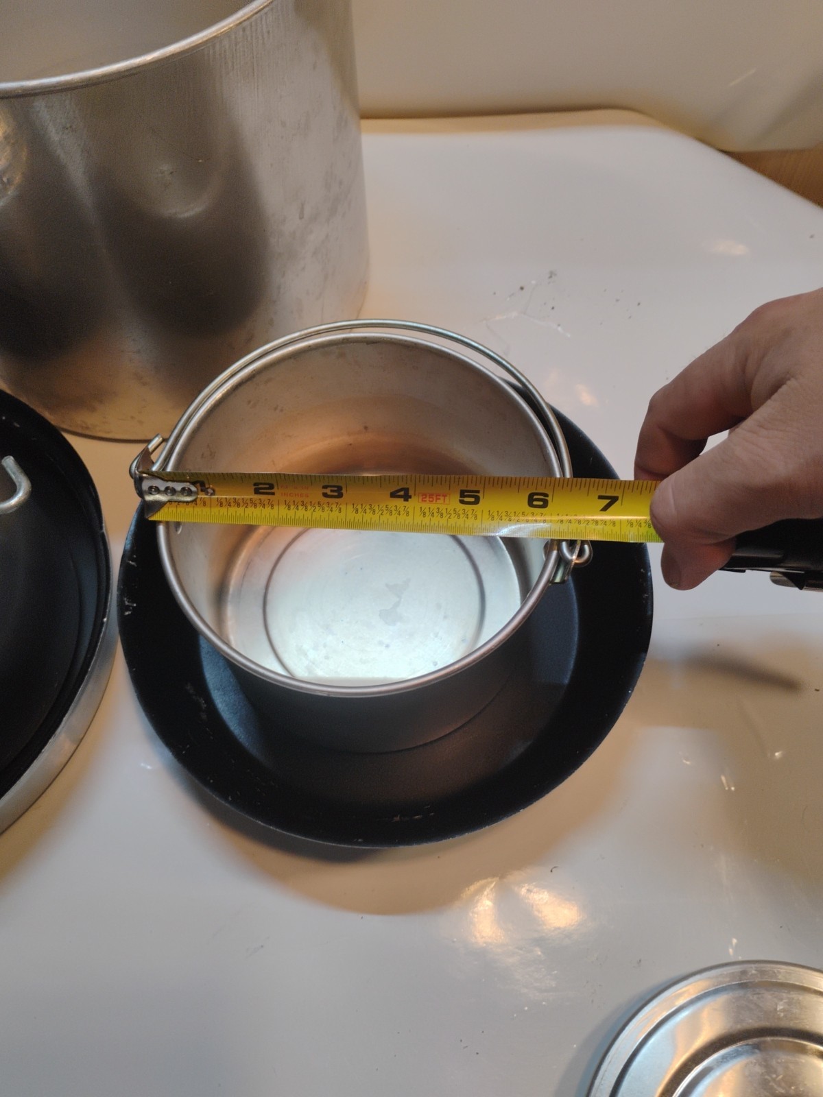 5 Piece Camping. Nesting Pot. Mess Kit Set. With Large Soup Pot READ DESCRIPTION