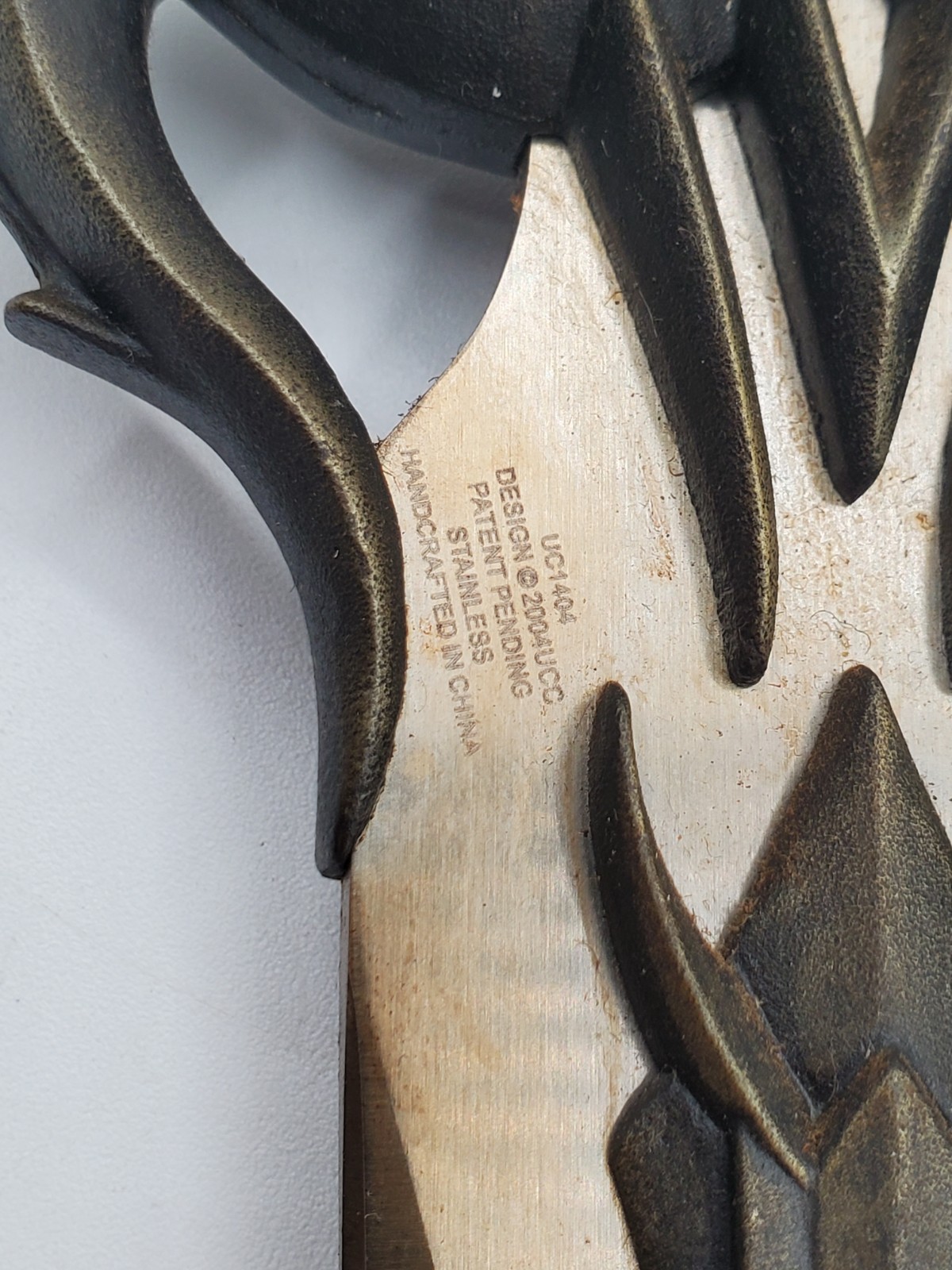 United Cutlery UC1404 Blades of Atlantis Triton's Blade With Stand And Box