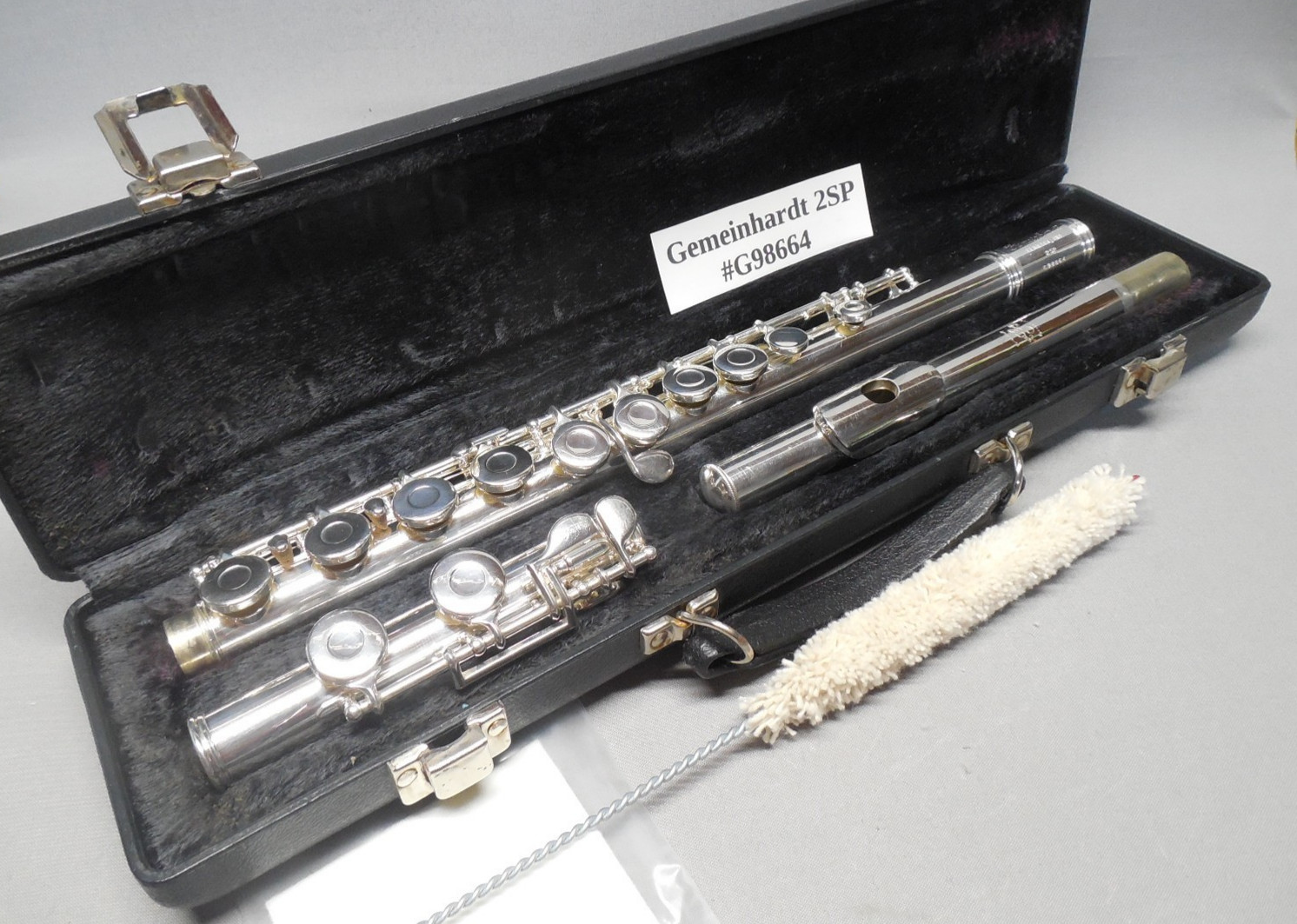 Gemeinhardt 2SP Silver Plated Flute  w/  Case  New Pads  Polished Reconditioned