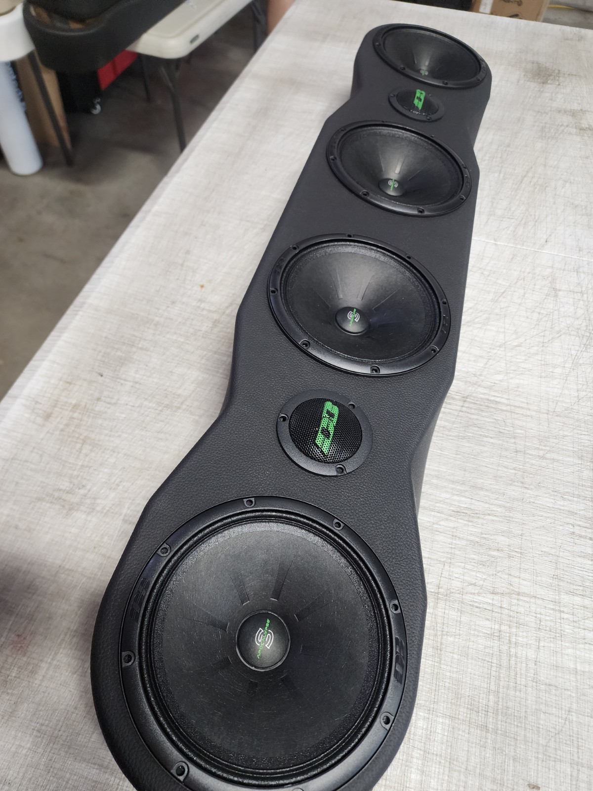 Universal 39 Sound Bar Pod 4 x 6.5 Midrange and 2 Tw for Deaf Bonce Speaker New