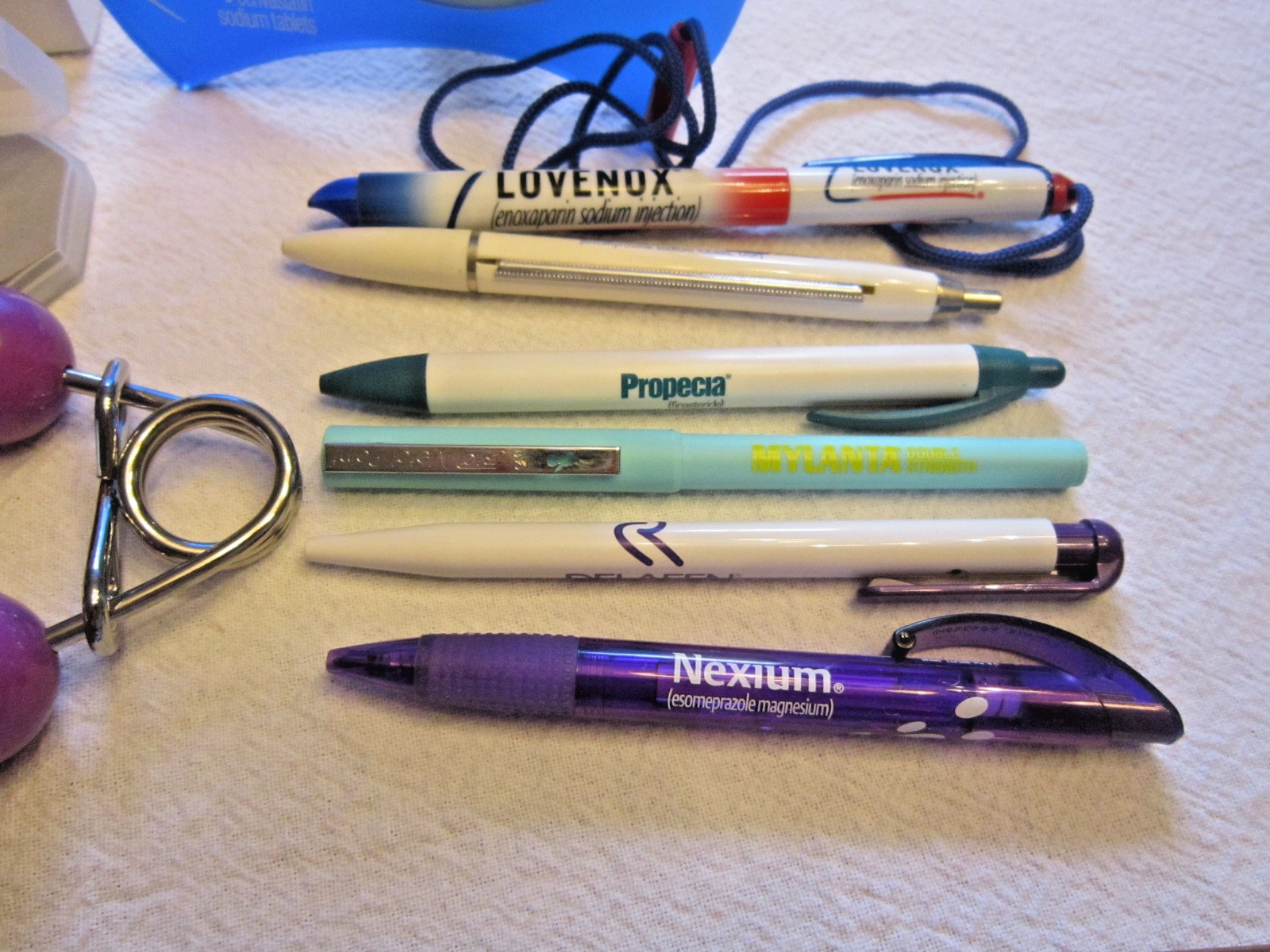 Pharmaceutical Drug Rep Promo Items Pens Spatulas Pharmacy Gift Pins Car Clock