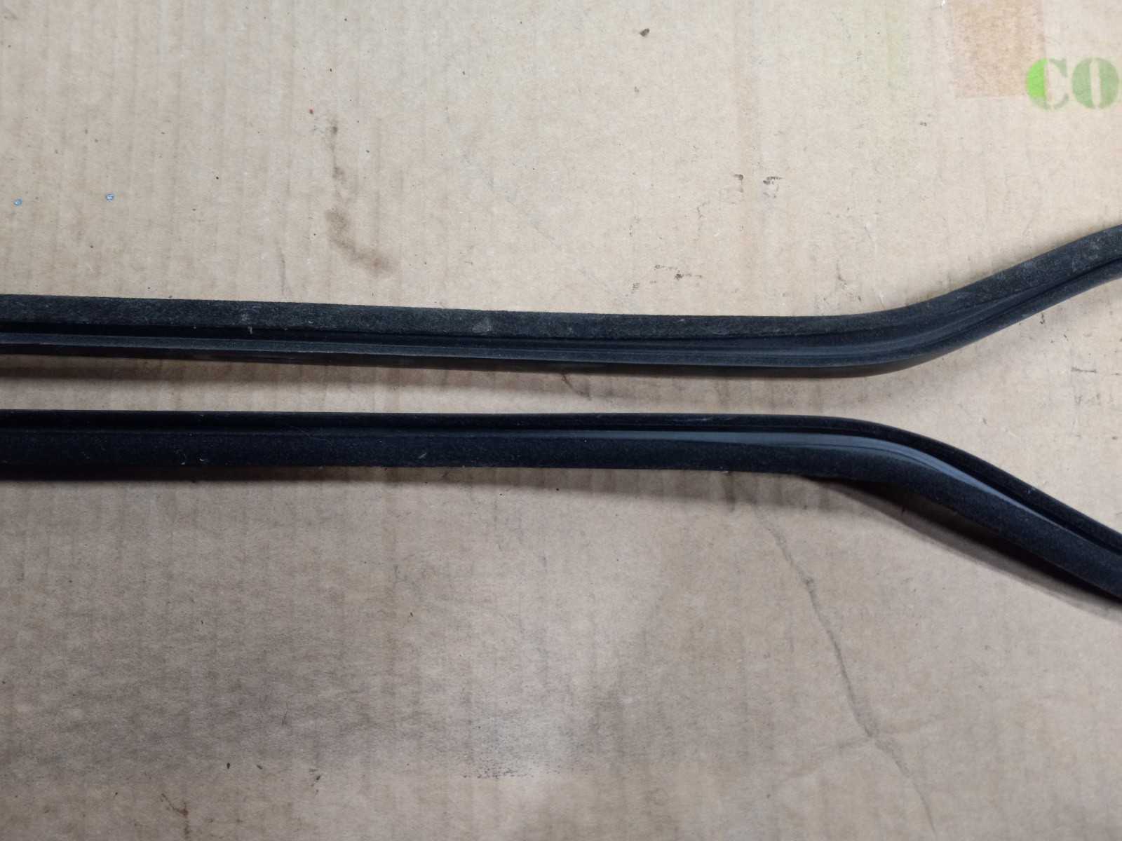 89-98 General Motors (GM) GEO TRACKER 2D Weatherstrip Window Door Belts *OEM*