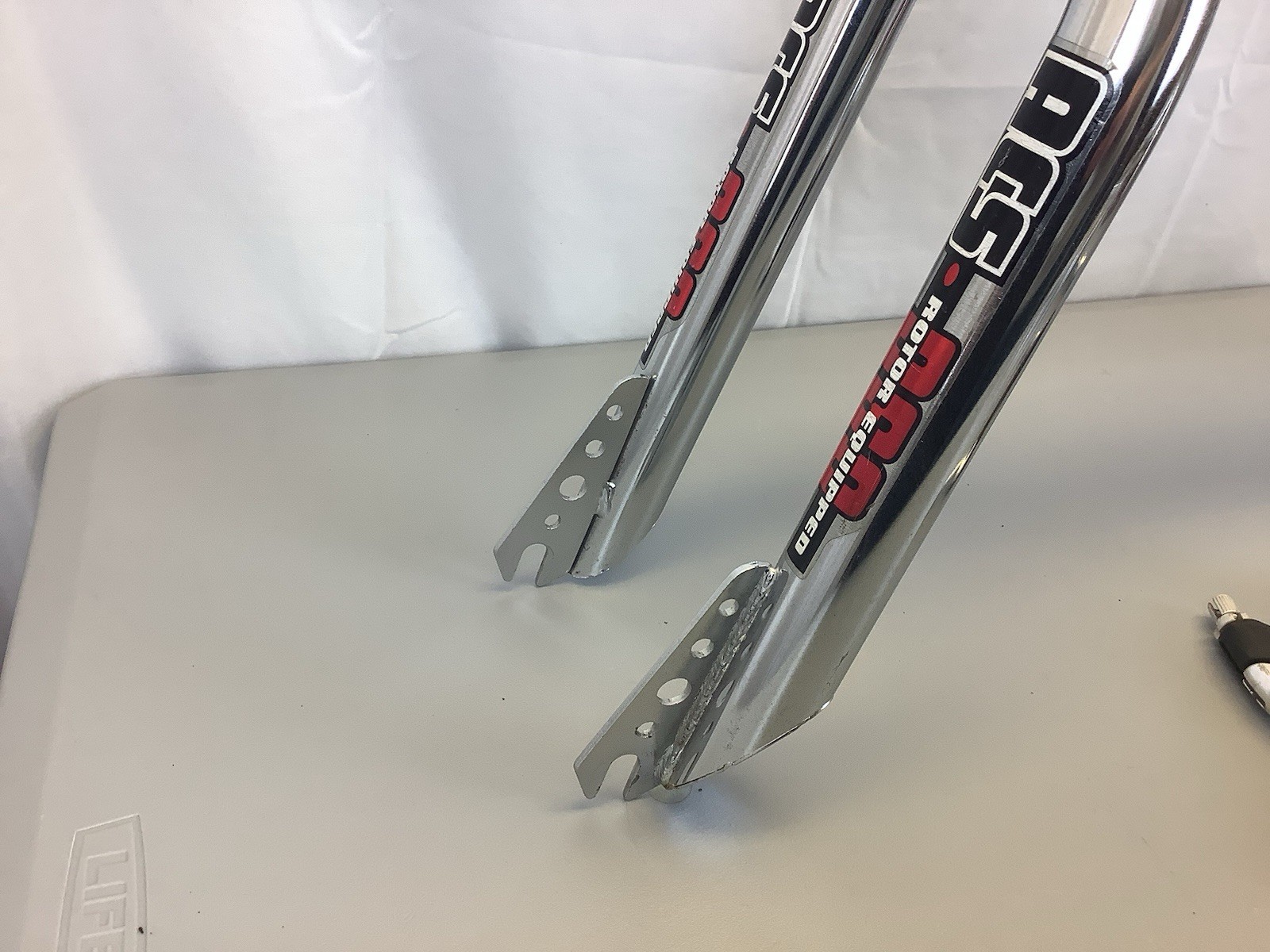 Mid School Freestyle Royce Union T-18 Vertical Chrome Frame Fork Bars