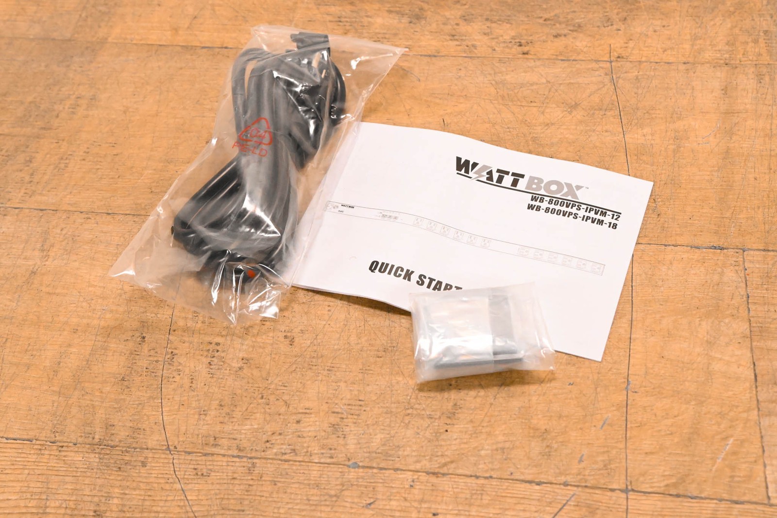 WattBox WB-800VPS-IPVM-12 Vertical IP Power Conditioner (12 Outlets) CG01UH7