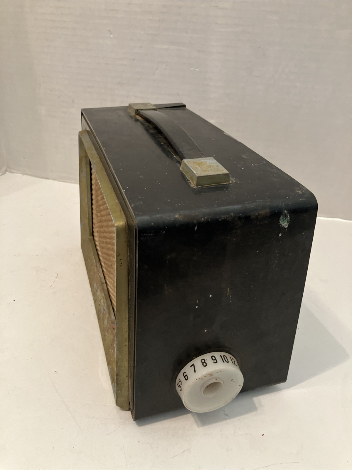 Vintage 1950’s Sylvania Model No. 614 AM Radio Parts And Repair Only