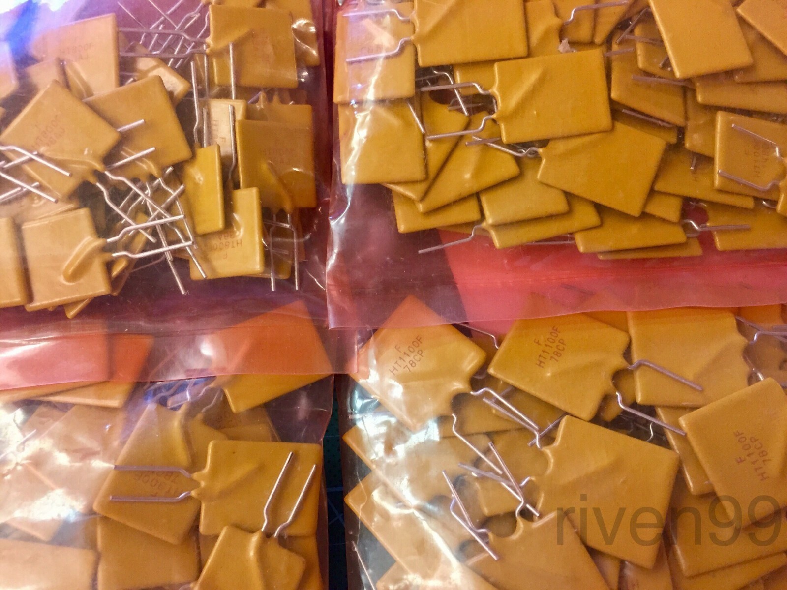 50pcs FUZETEC Polyfuse PTC (PPTC) Resettable Fuses, Radial Leaded TH Style, Lot