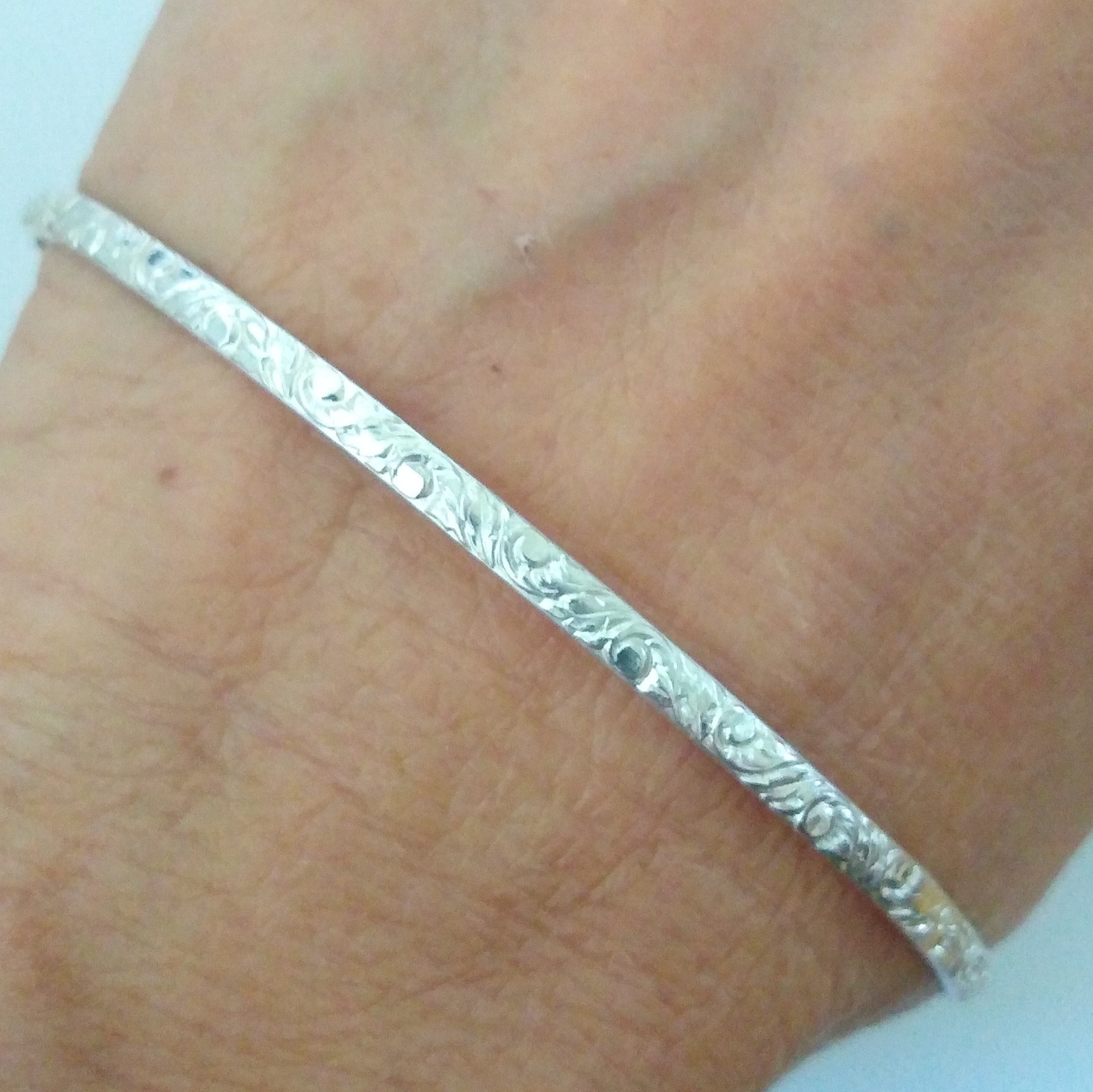 Vintage Sterling Silver 925 FANCY Bangle Bracelet Size 8.25" 3.5mm