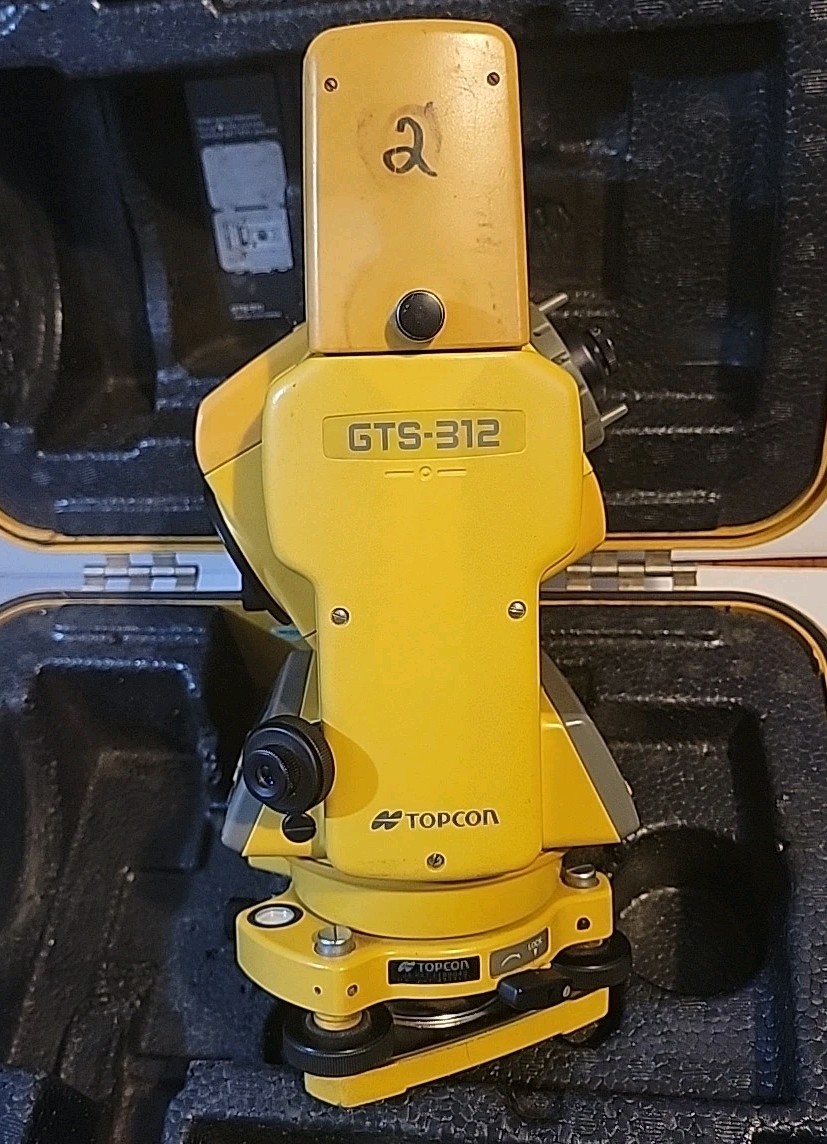 Topcon GTS-312 Total Station - FOR PARTS OR REPAIR