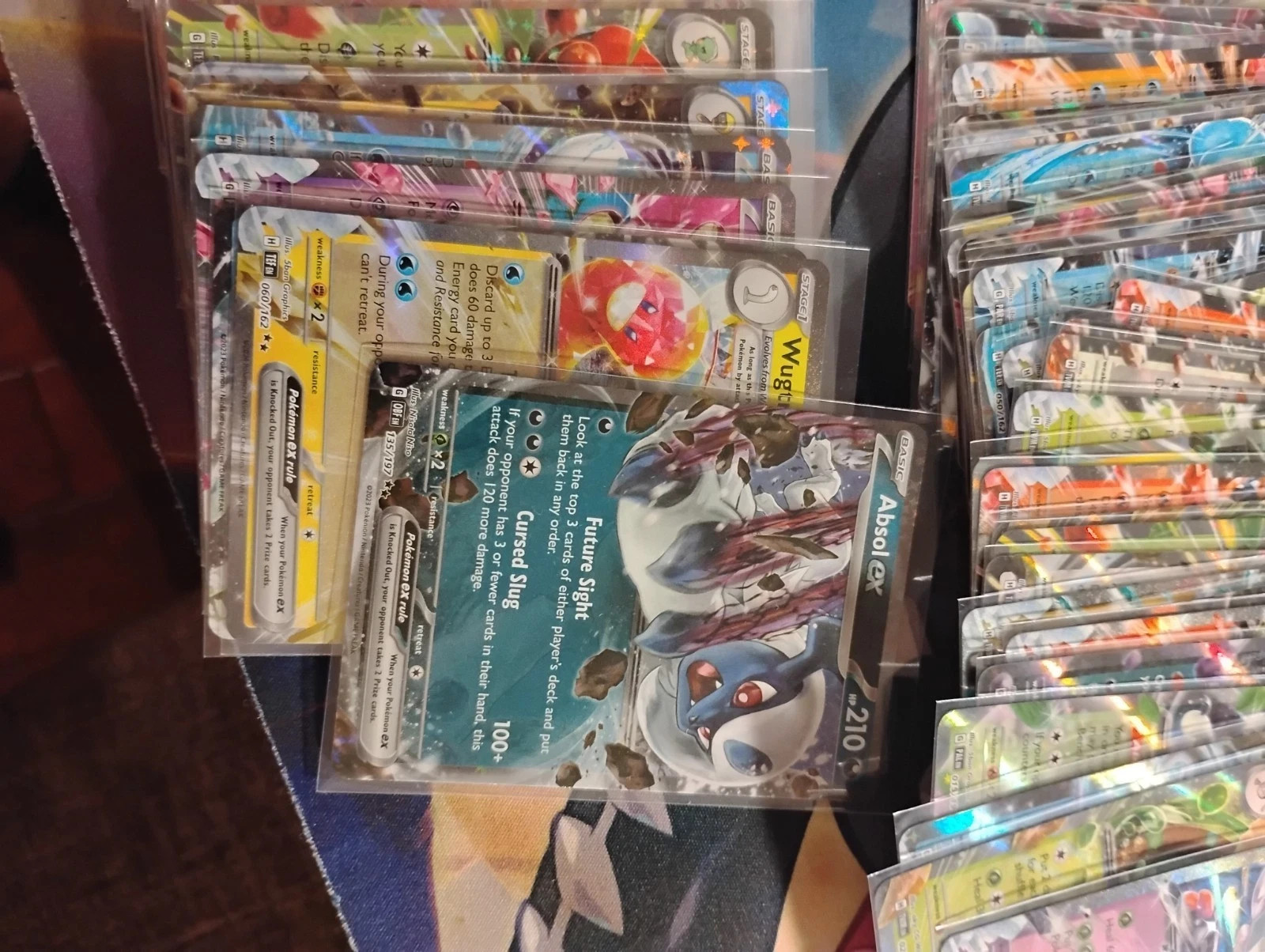 Pokémon TCG Bulk Card Lot - 100 (Featuring HOLO/ REVERSE HOLO +5 Ultra Rare)