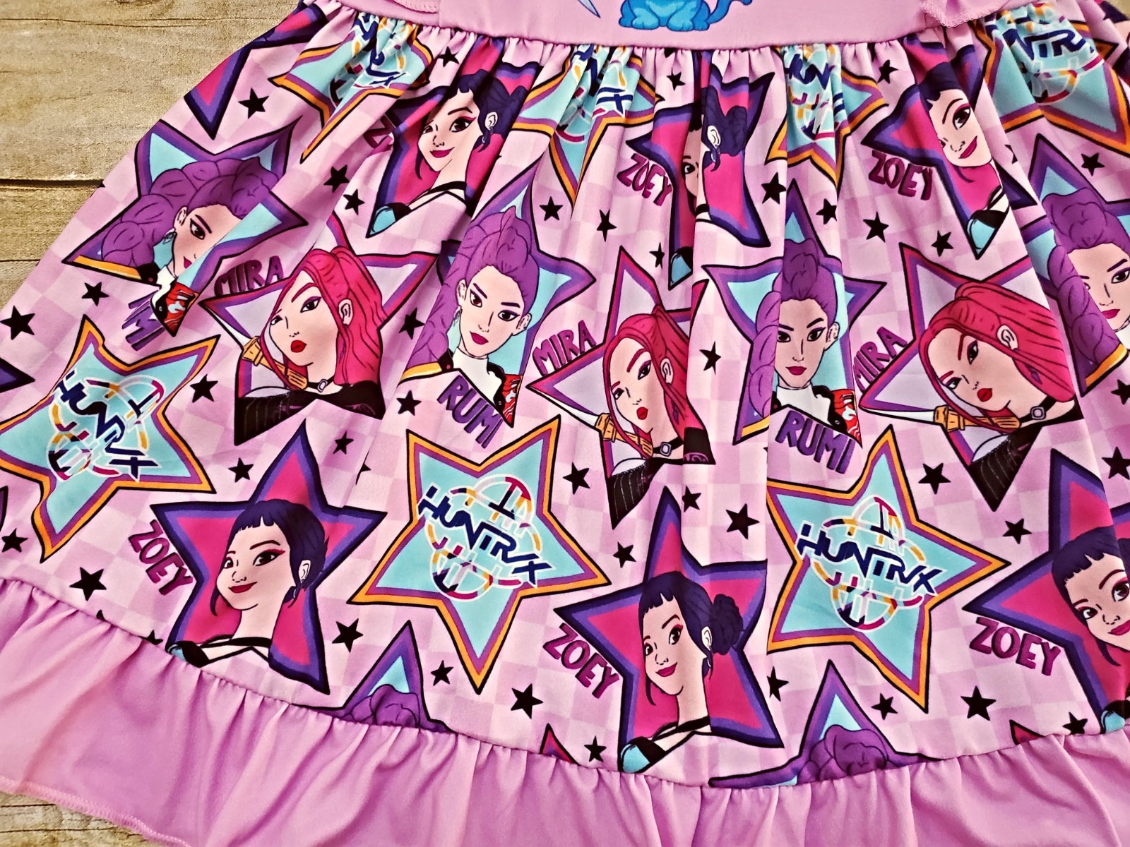 K-pop dress, Huntrix dress, K pop Demon Hunters dress. Rumi, Mira, Zoey