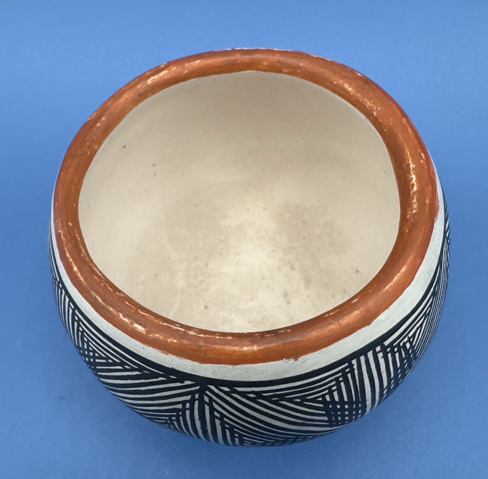 2 1/8" x 2 1/2" Acoma Pueblo Geometric Polychrome Pottery Jar - Santana Phillips