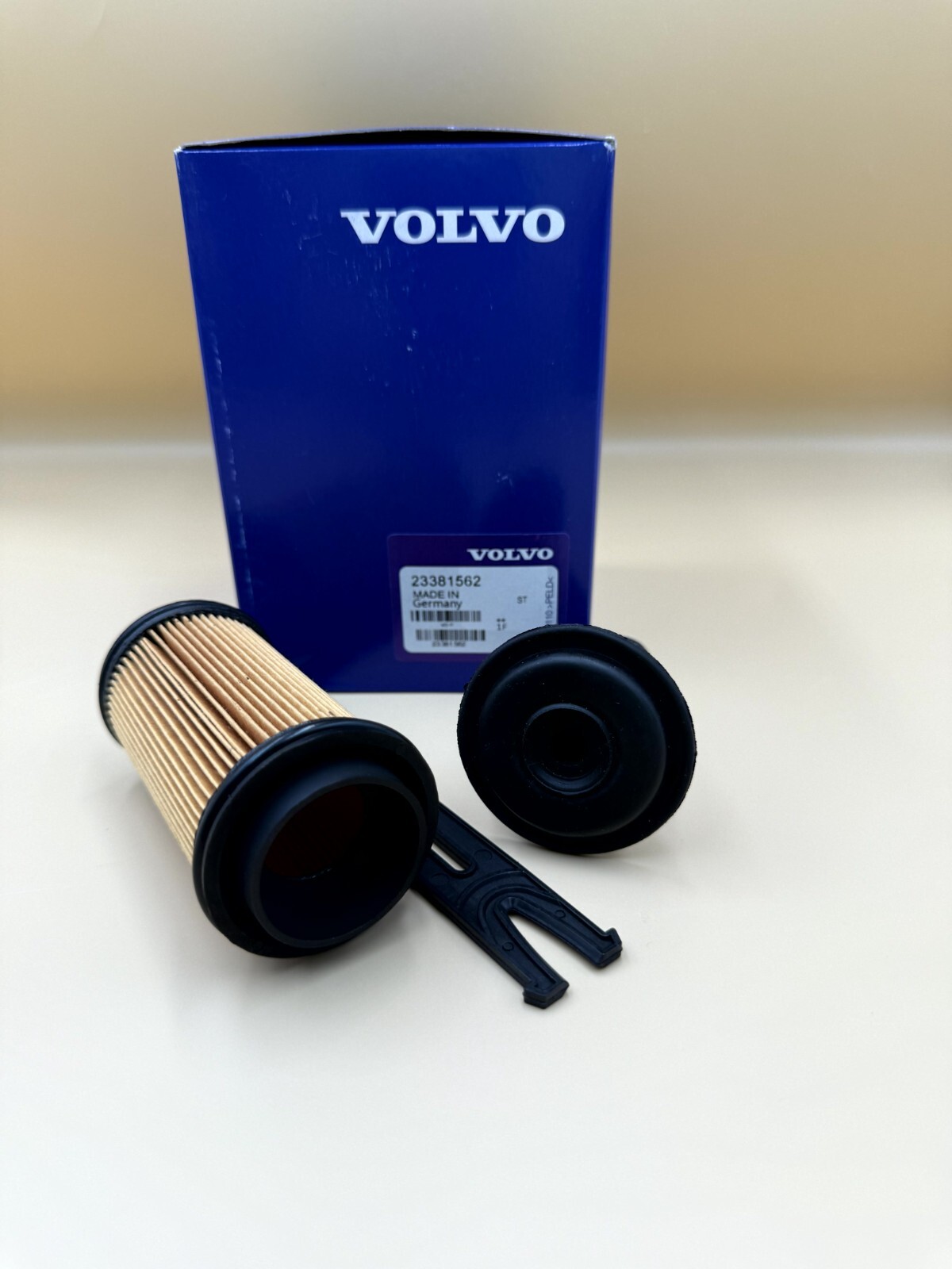 Volvo DEF 23381562 OEM D13, Mack MP8