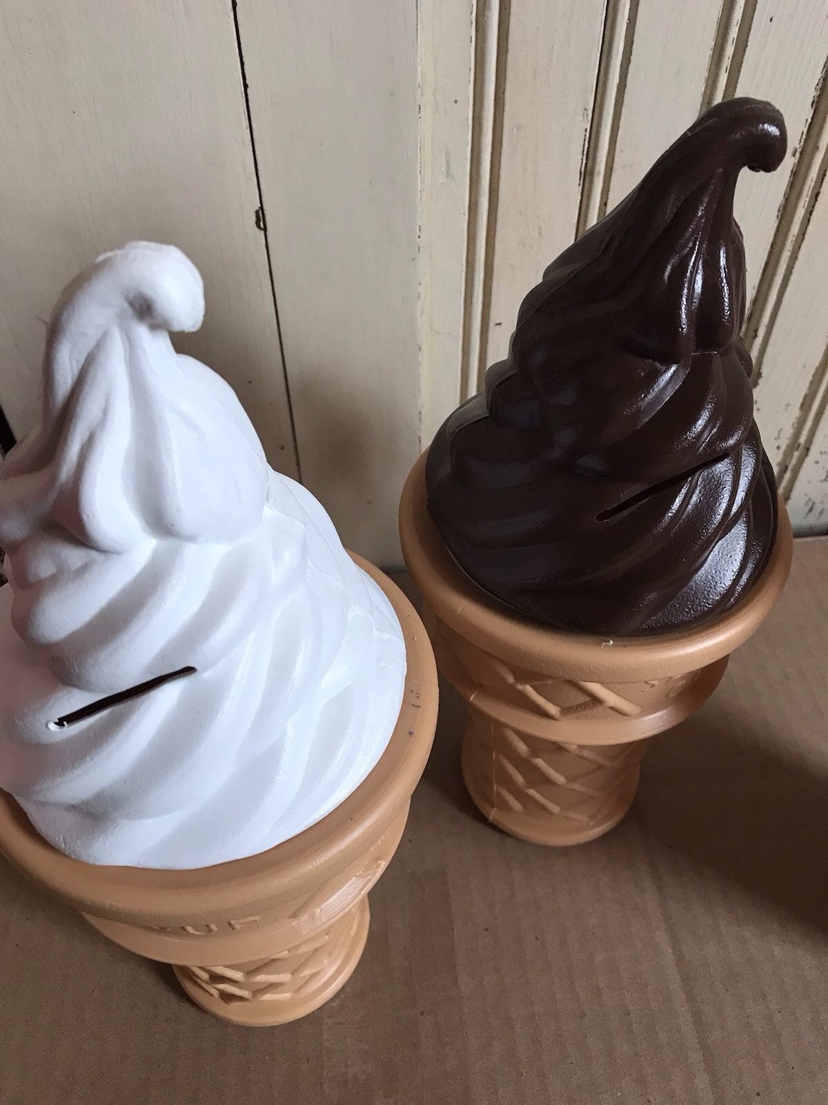 Blow Mold Plastic Ice Cream Shop Display Cones Swirl Scoop Safe T Cup Lot Of 5