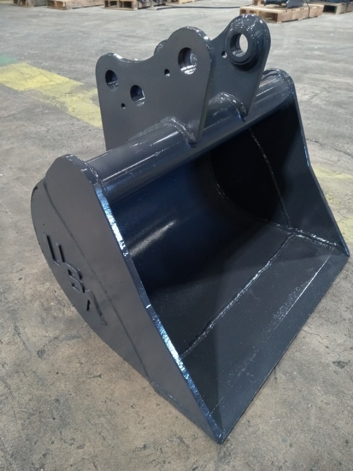 24 Inch Ditching Bucket For 5,000 - 6,000 Lb Excavators