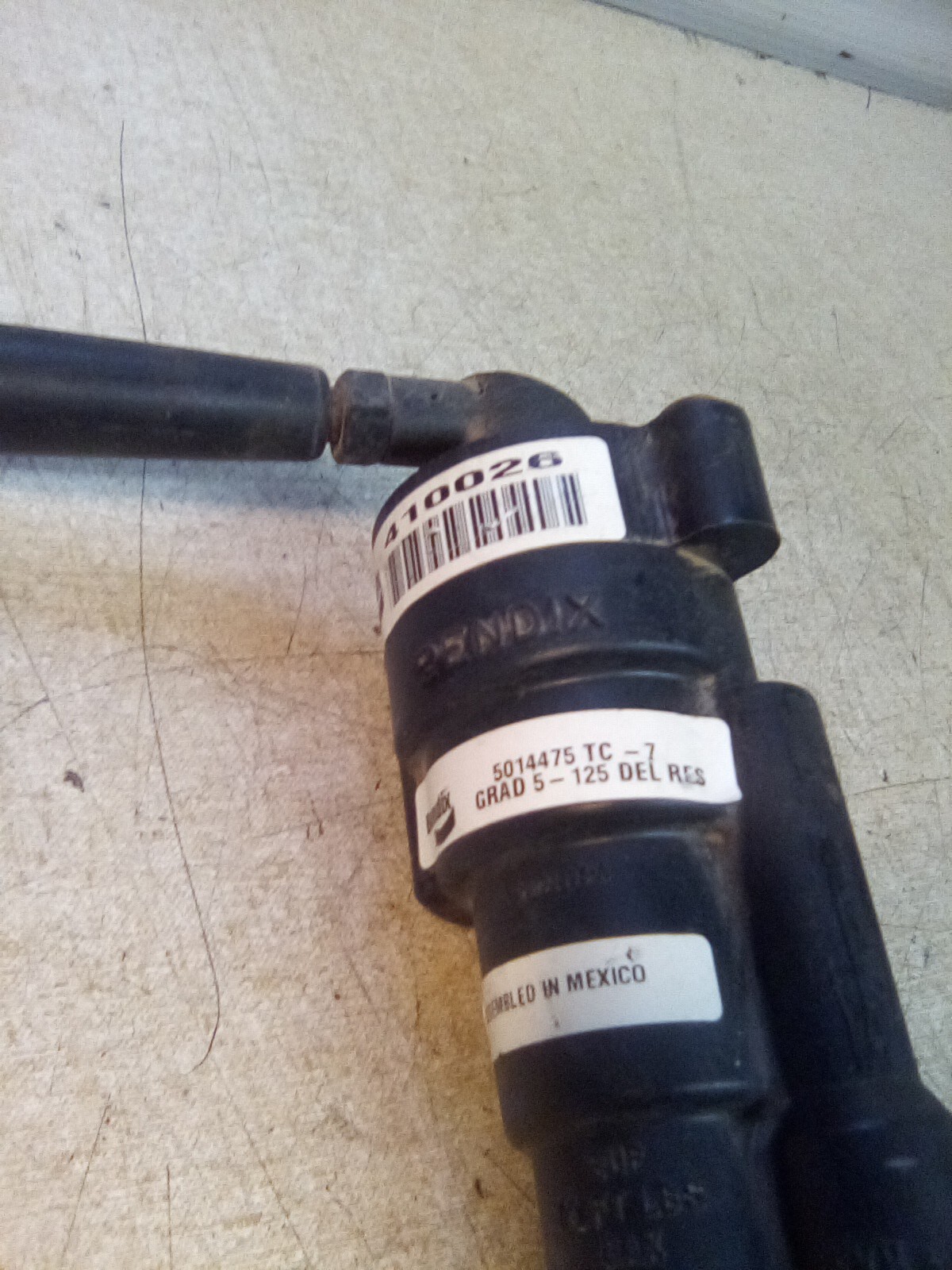 Bendix 410026, 5014475 2006 Peterbilt 379 Trailer Brake Valve