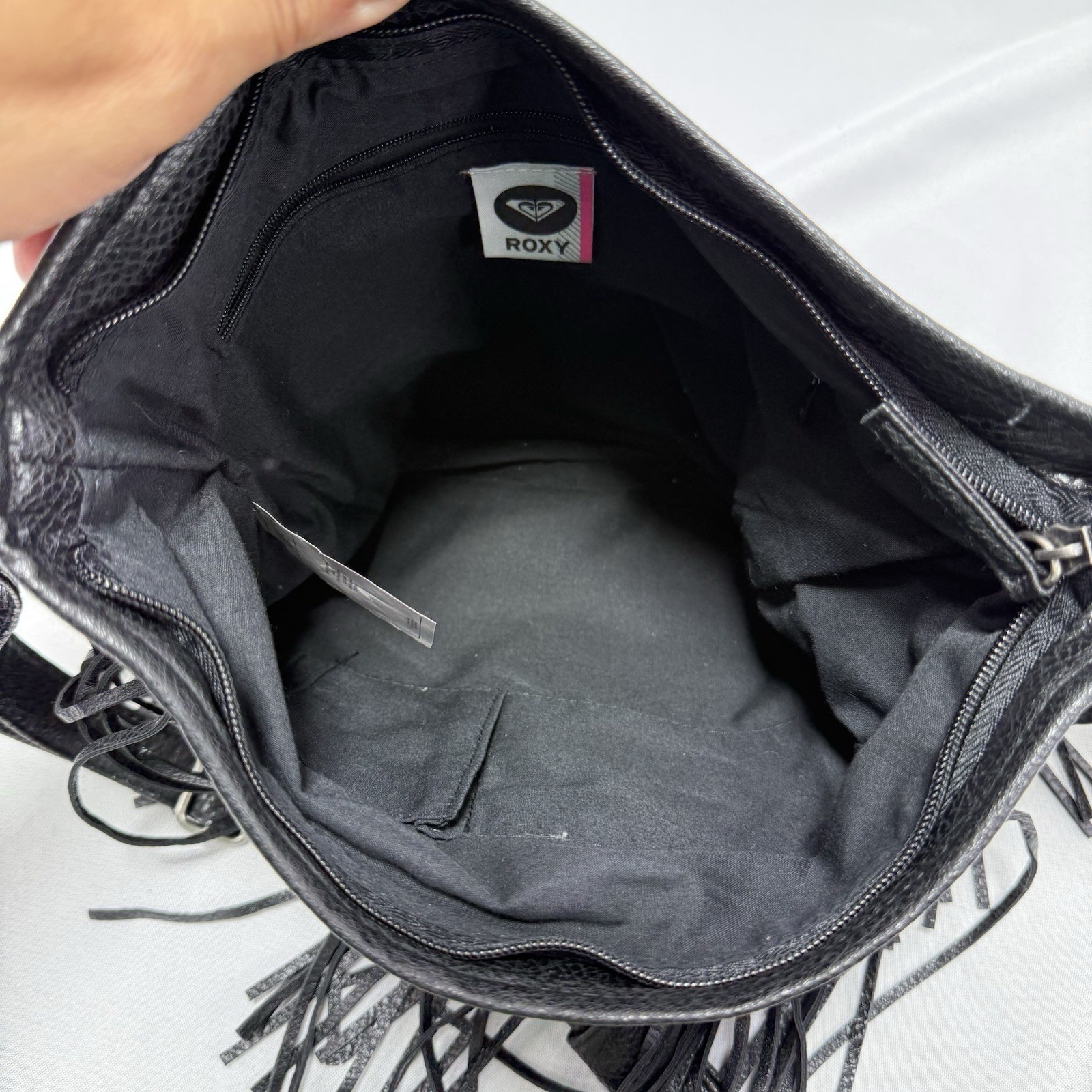 Vintage Y2K Roxy Boho Black Pebbled Fringe Bag Faux Leather Crossbody Purse Mint