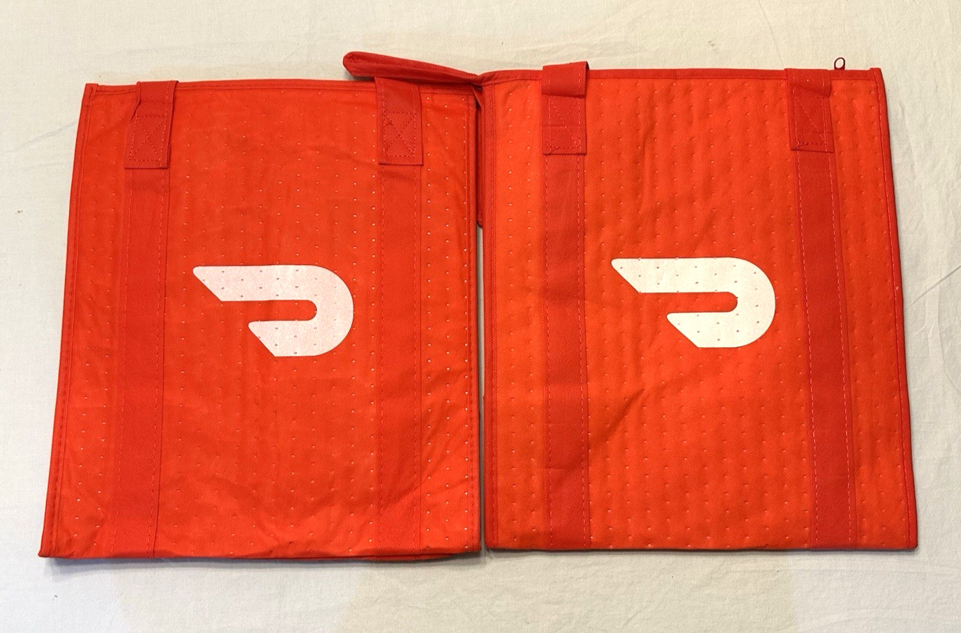 Lot of 5 ~ DOORDASH ~ 13x15x9 ~ Zippered Insulated Delivery Bag / Tote ~
