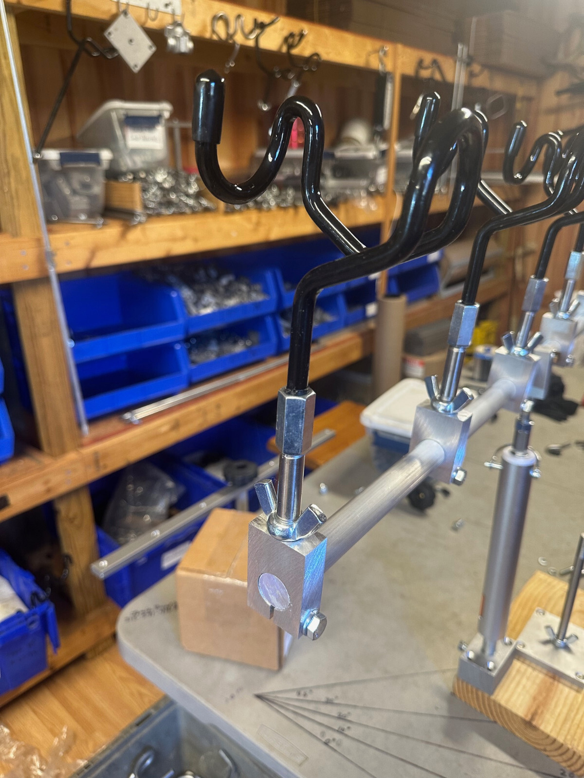 36" Tbar with screw in seat pedestal Fully Adjustable with 1/2 " Rod Holders