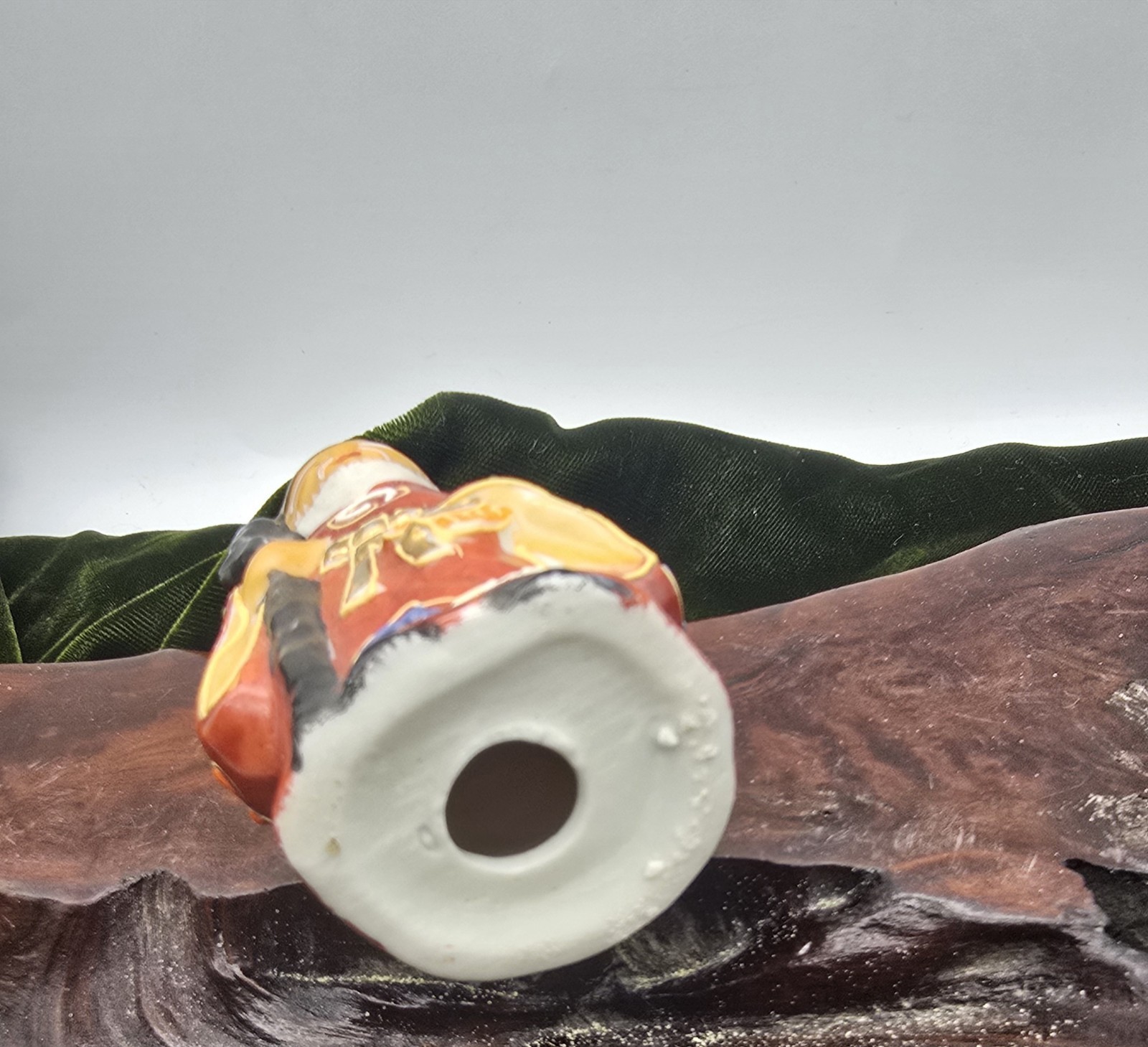 Vintage Japanese Kutani Moriage Lucky Longevity Asian Figurine 4 inches