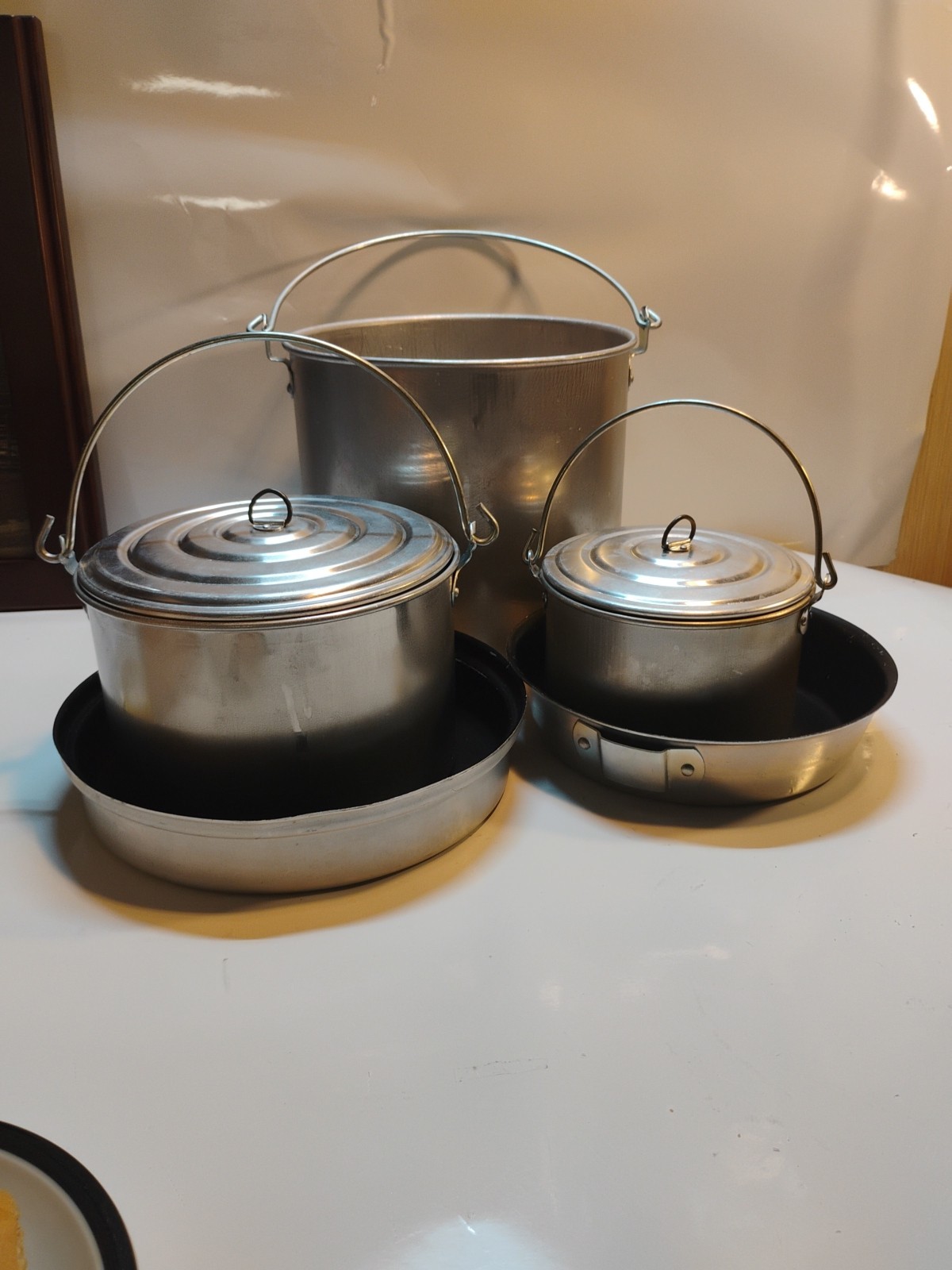 5 Piece Camping. Nesting Pot. Mess Kit Set. With Large Soup Pot READ DESCRIPTION