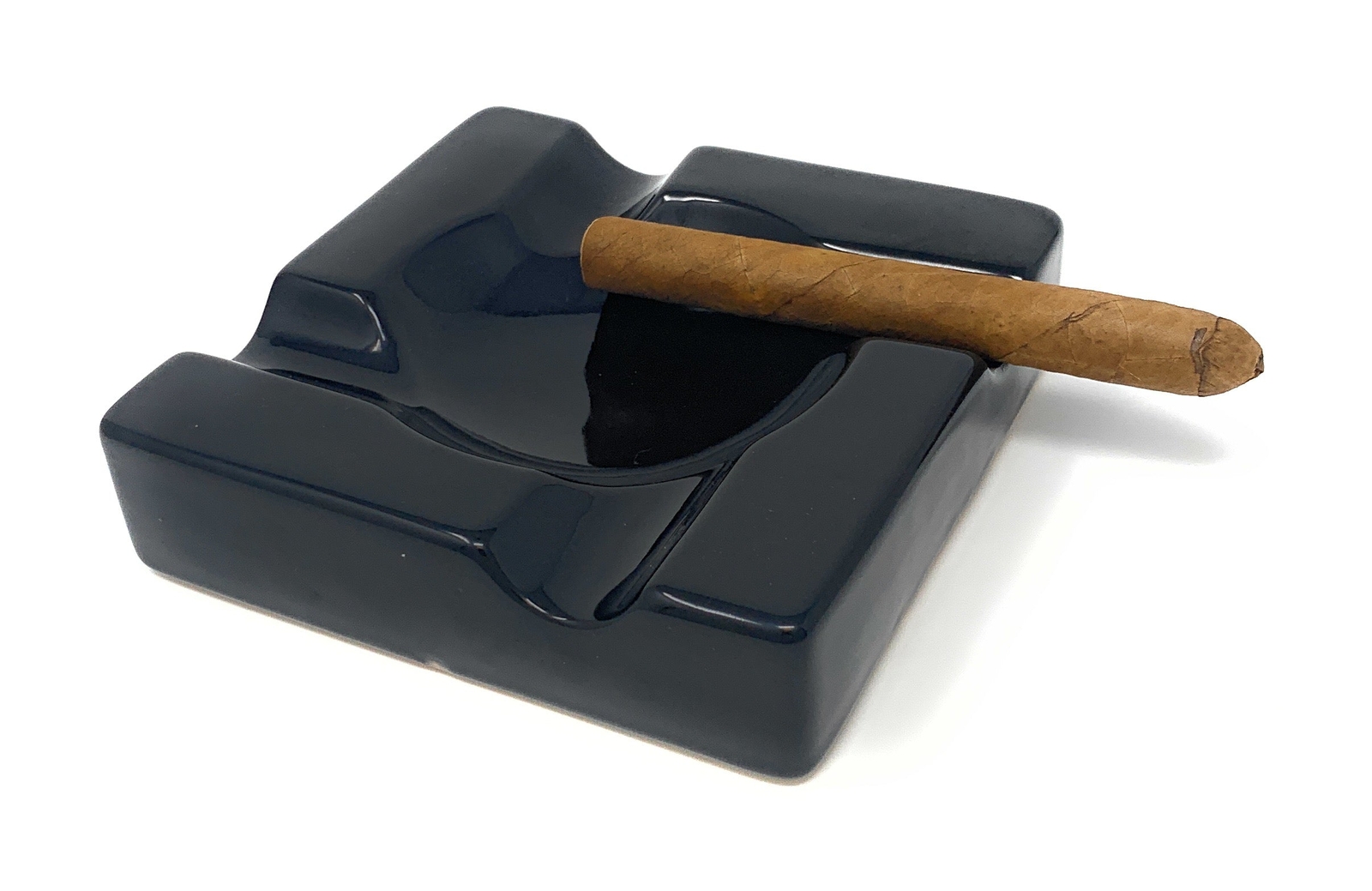 Ceramic Cigar Ashtray Ash Tray ? 5.9 inch Cigarette Ashtrays Bundled with Cigar