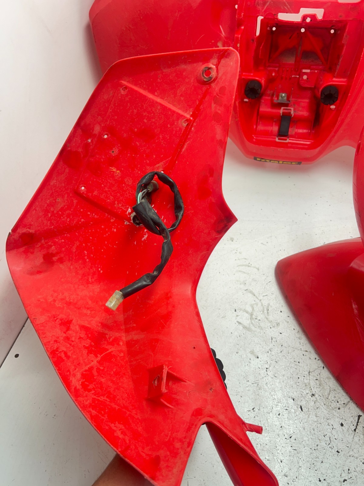 07 Honda Sportrax TRX250EX Trx 250 Ex OEM Plastic Fender Fairing READ DESCRIPTIO