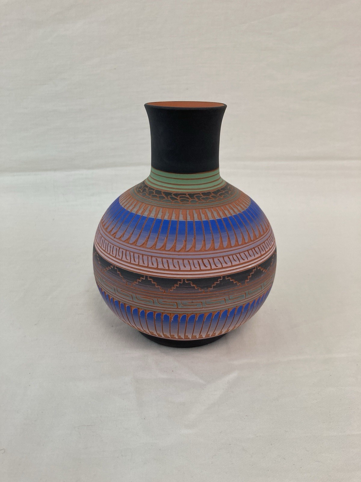 Valencia Charlie Navajo Signed Etched Vase
