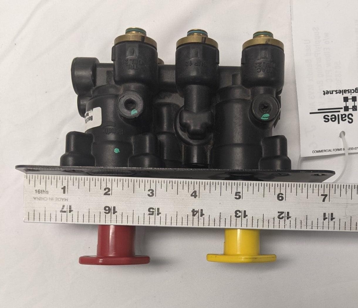 Used Bendix MV3 Air Supply/Parking Brake Valve w/o Elbow PTC - P/N BW 5018303