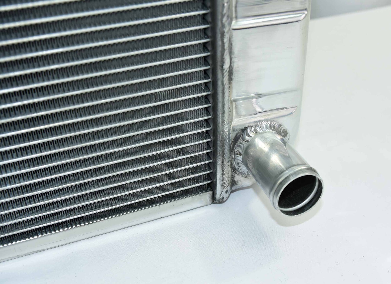 1978-1987 Chevelle G-body LS Swap Aluminum Radiator w/Shroud & Dual 12" Fans