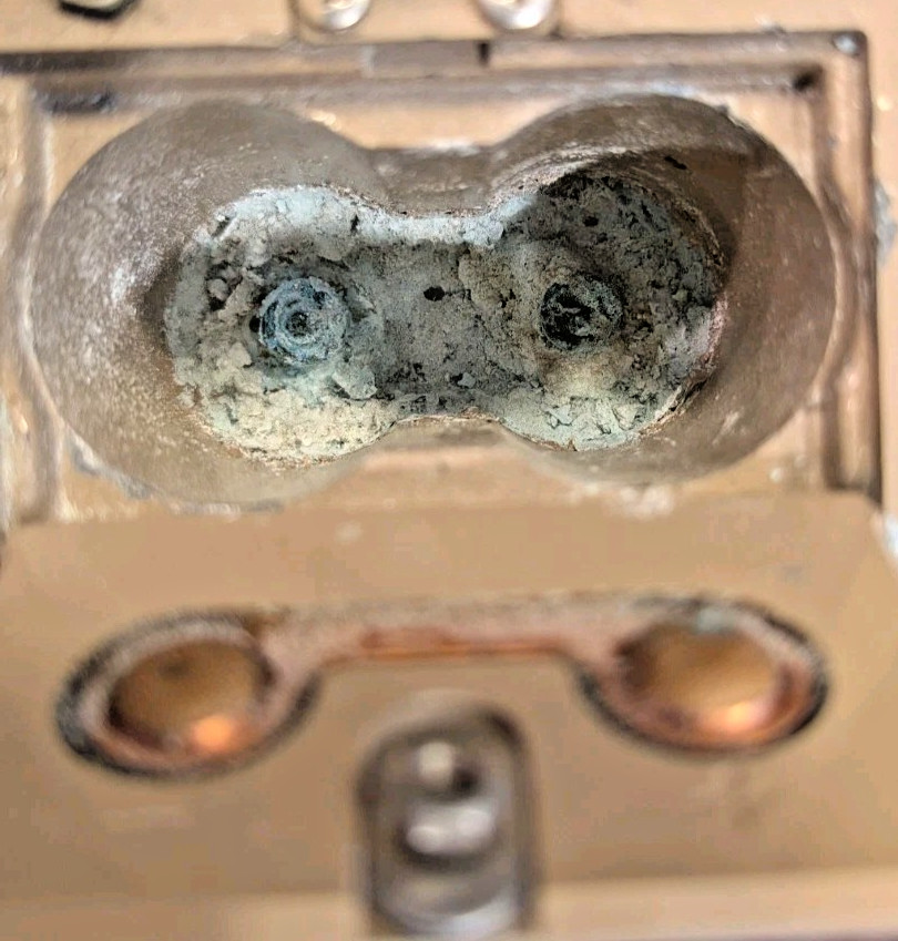 1x REPAIR Battery Compartment for LUDLUM Meters model 3, 12, 14C, 2241 etc.