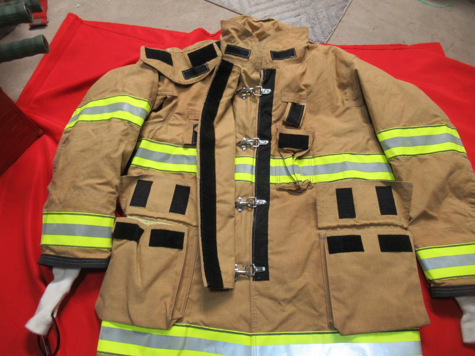 MFG 2015 GLOBE GXTREME DRD 48 +2 x 35 Firefighter JACKET COAT Turnout Bunker