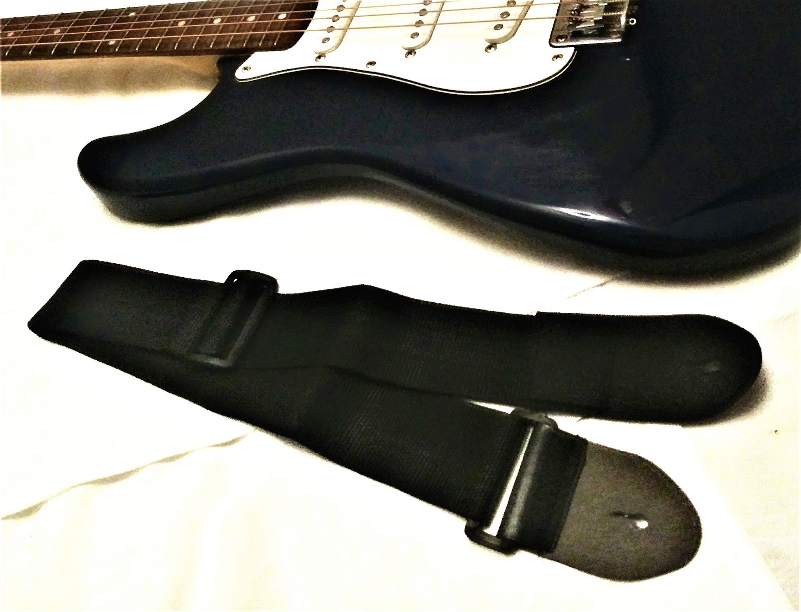 🎸AFTER CHRISTMAS SPECIAL!🎸88 Key Foldable Electric Piano/Keyboard +Case +MIDI!