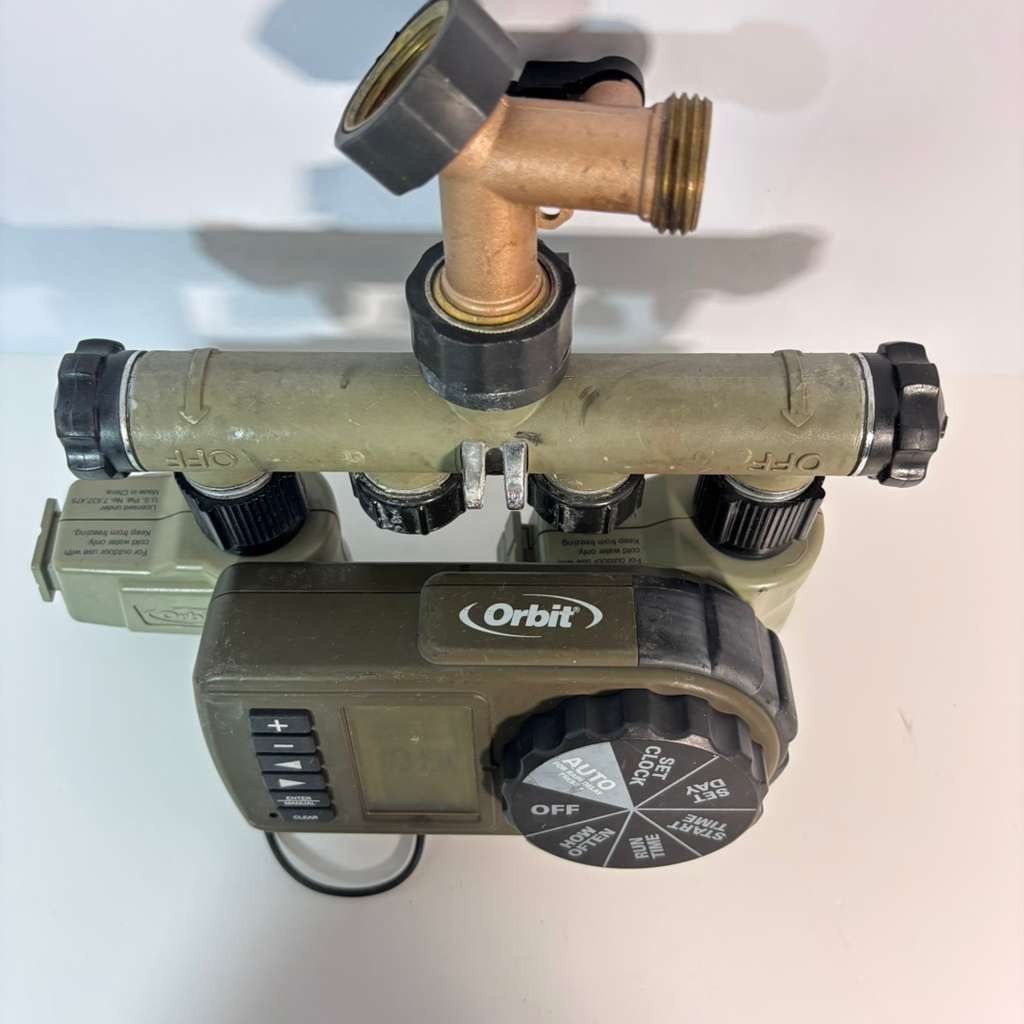 Orbit 56905 Yard Watering System & 56082 3-Outlet Irrigation Faucet Digital Time