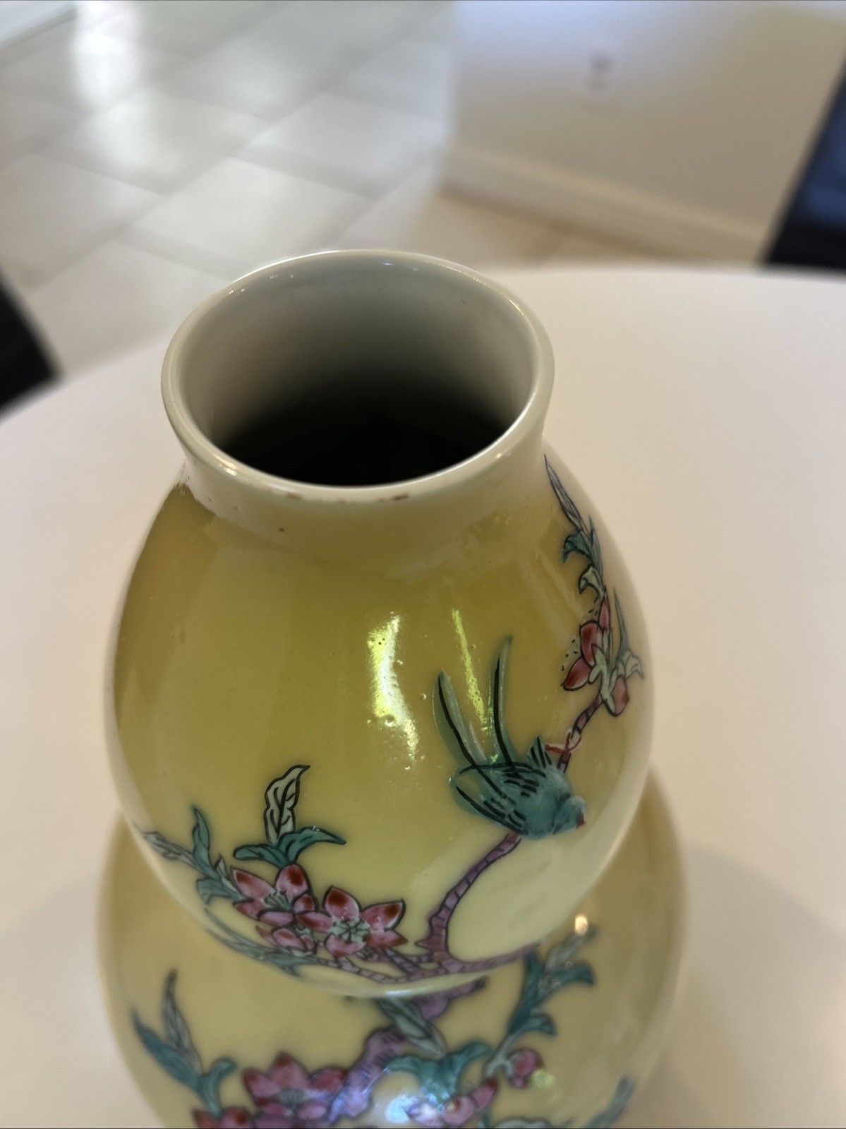 Vtg Chinese Famille Floral Birds Gourd Shaped Porcelain Vase