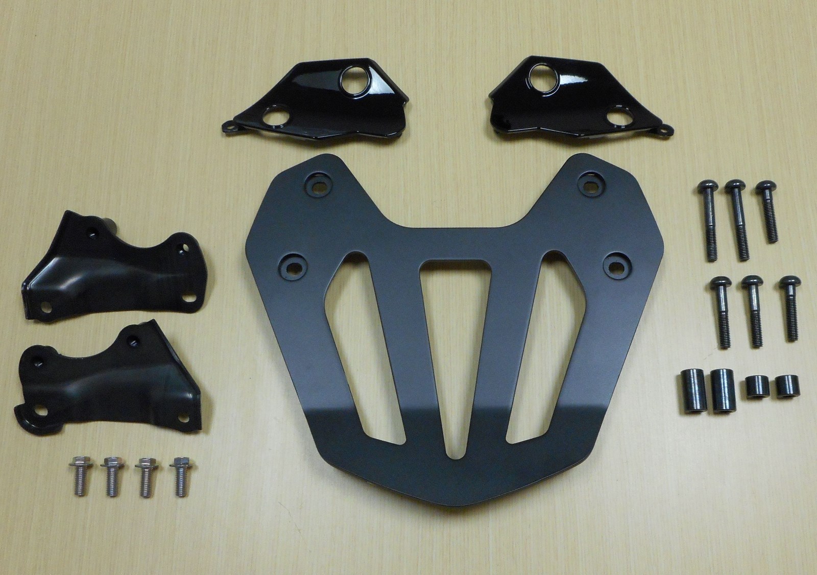 New 2013-2014 Honda GL1800 Goldwing F6B Motorcycle Rear Carrier with Mount Black