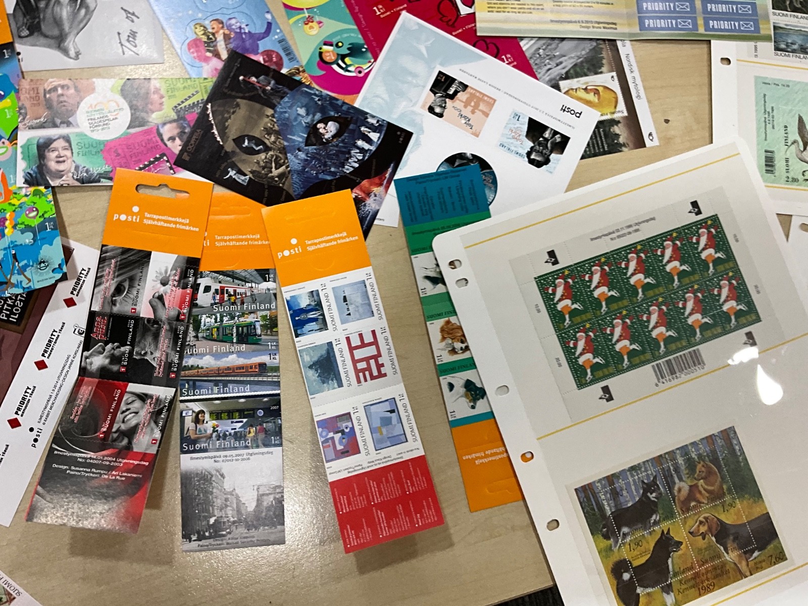 Finland MNH Stamps modern sheets booklets 102 different items @4*