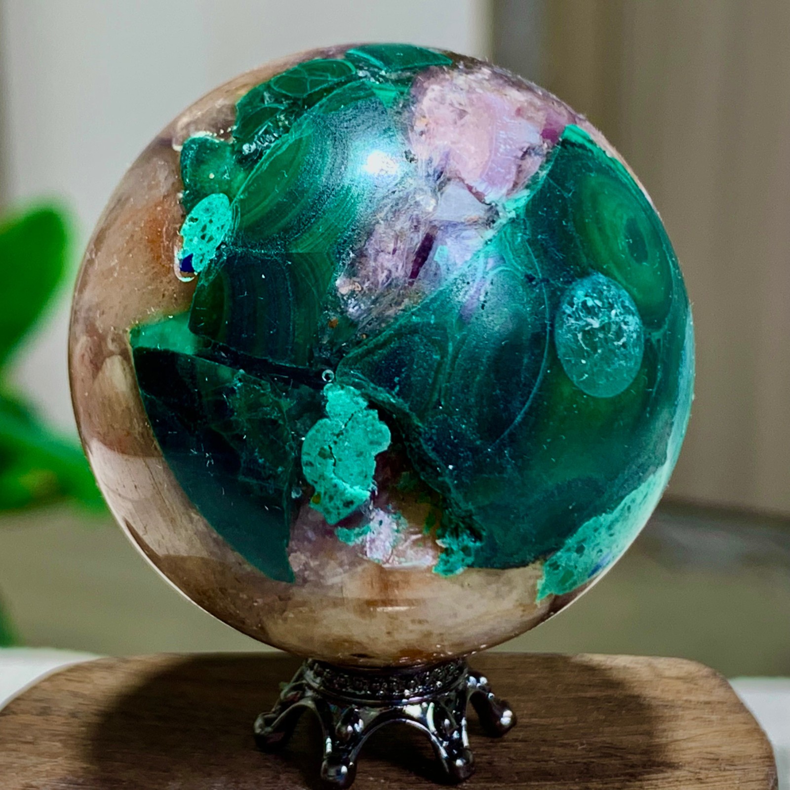 40G Newly discovered rare malachite purple mica symbiotic sphere restoration