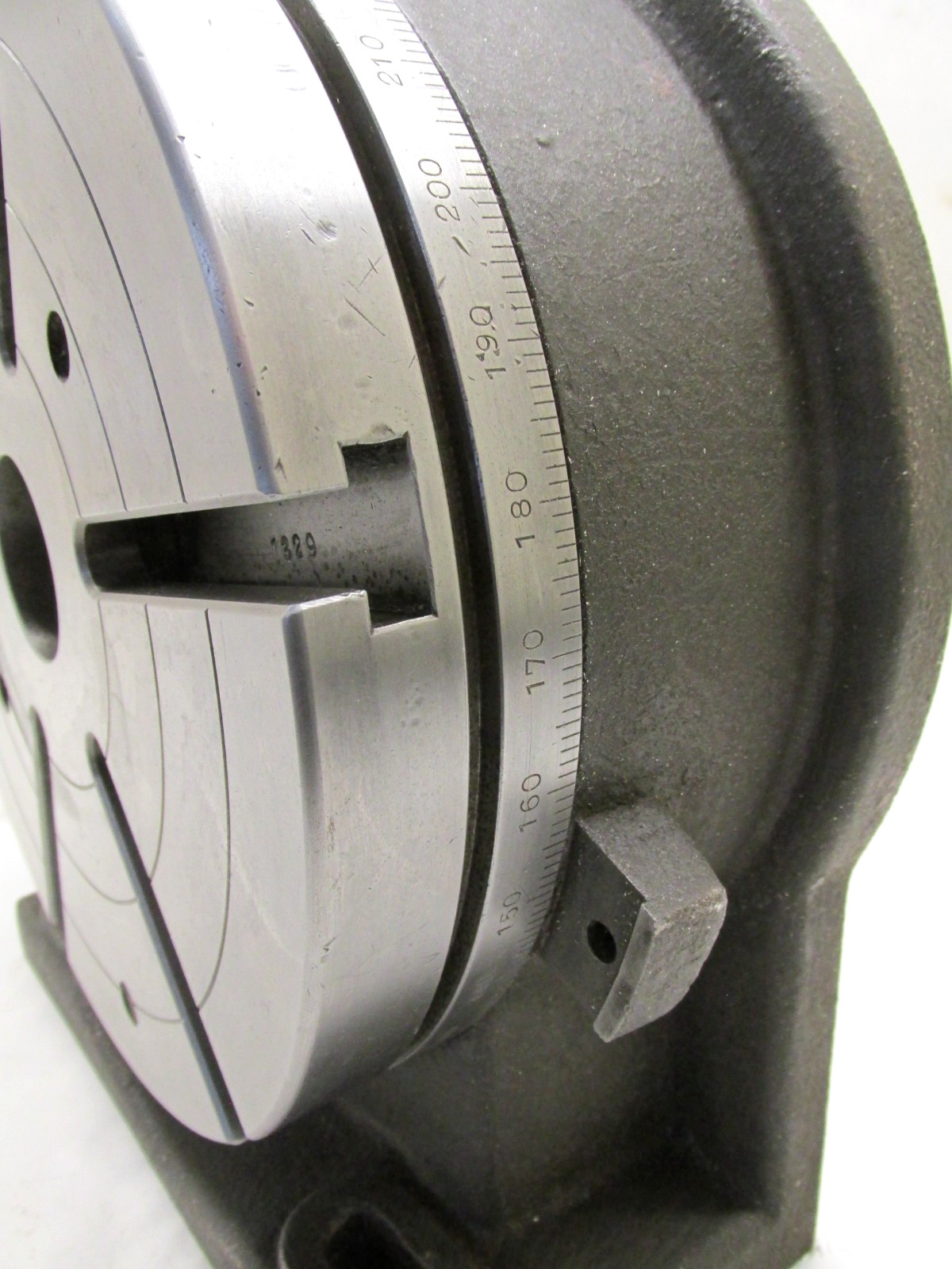 YUASA 10" HORIZONTAL / VERTICAL ROTARY TABLE - #550-050