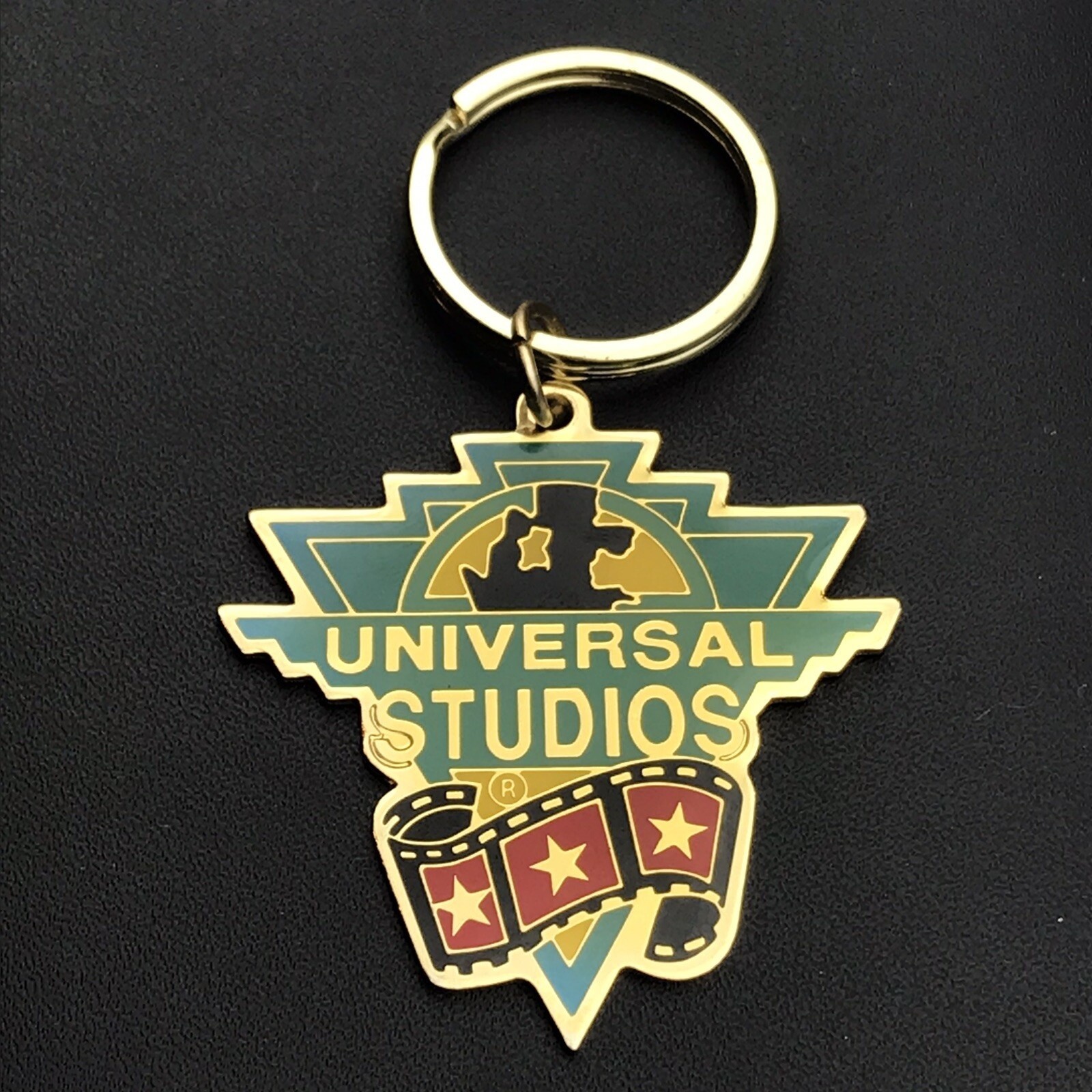 Universal Studios Gold Tone Keychain Key Fob Ring Souvenir Globe Logo Hollywood