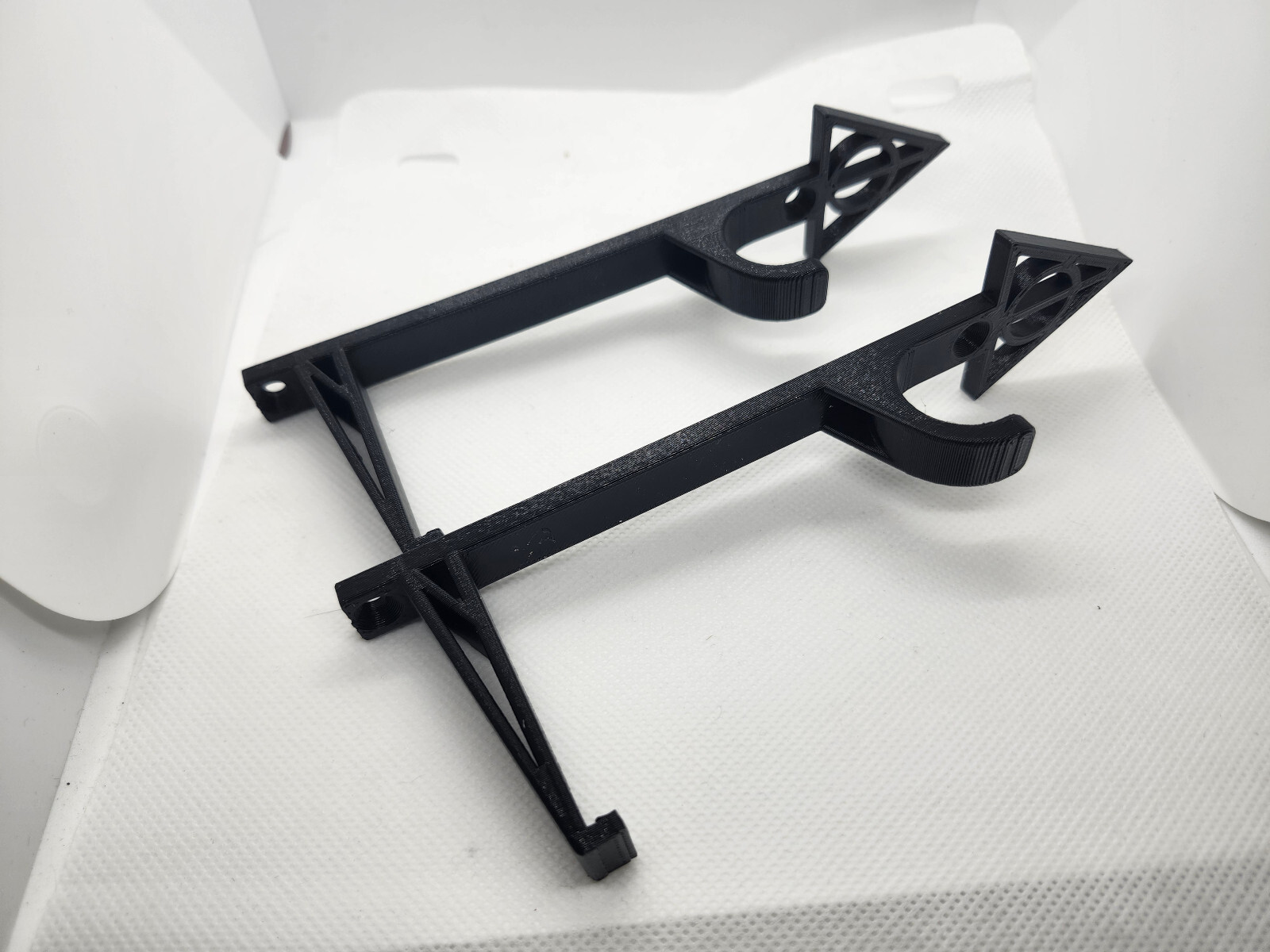 Floating Wand Wall Mount Hooks for Wizarding Wands and Boxes 1 set is 2 hooks