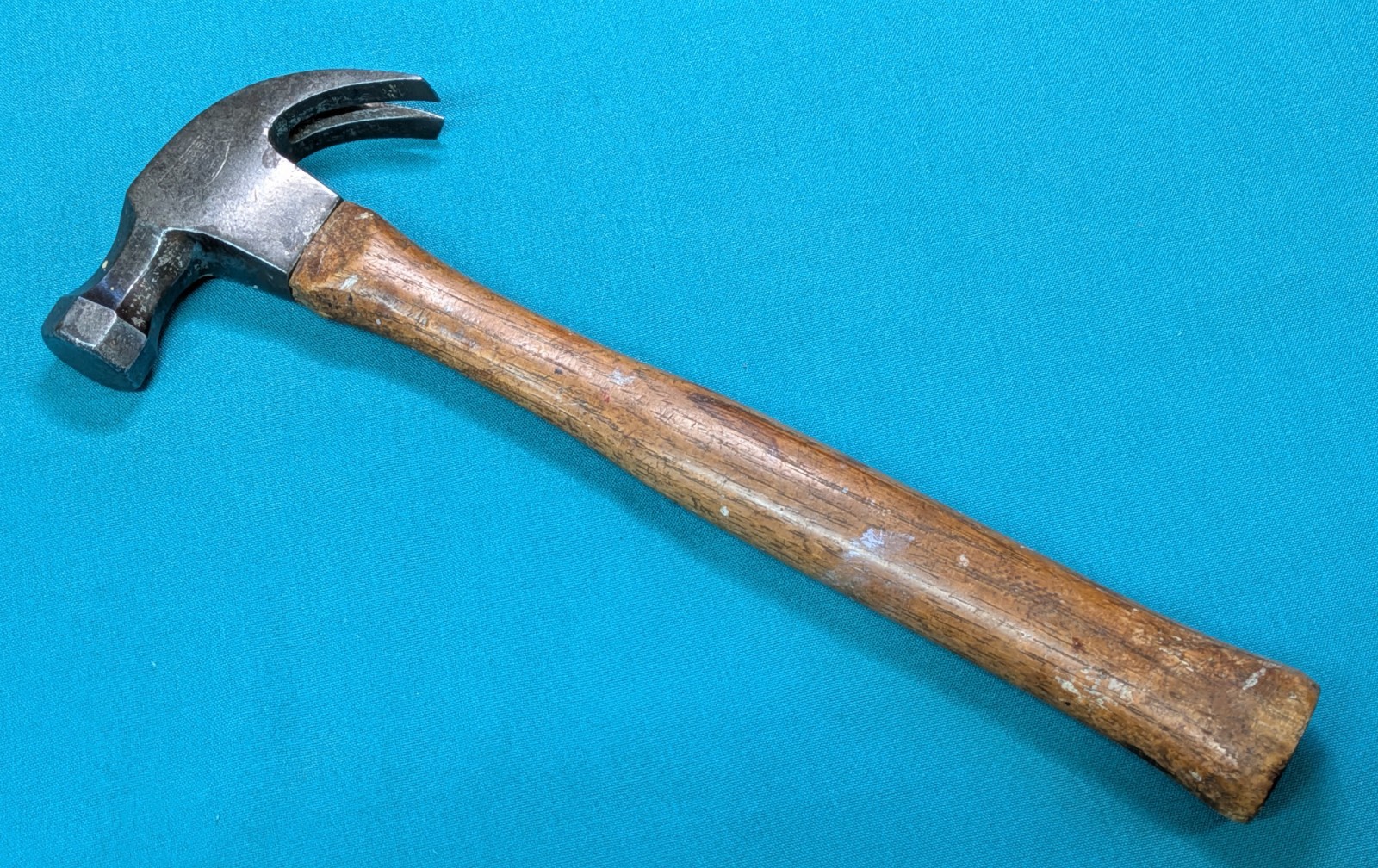 1940's Wards Master Quality Curved Claw Hammer 22 oz. Total